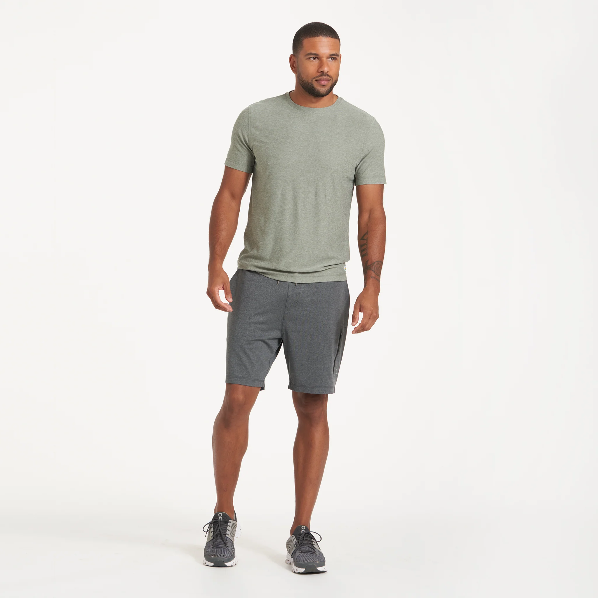 10295-strato-tech-tee-eucalyptus-heather-4.webp Strato Tech Tee | Eucalyptus Heather