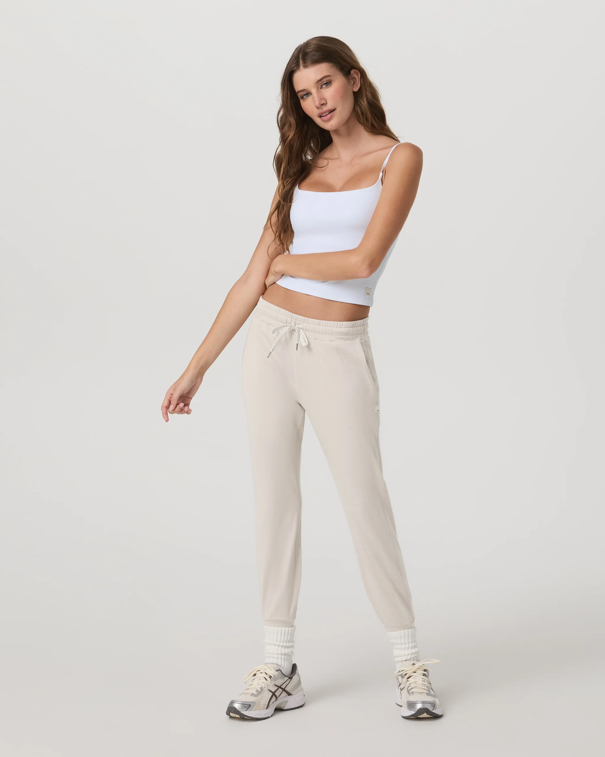 10348-performance-jogger-long-ecru-heather-1.webp Performance Jogger - Long | Ecru Heather