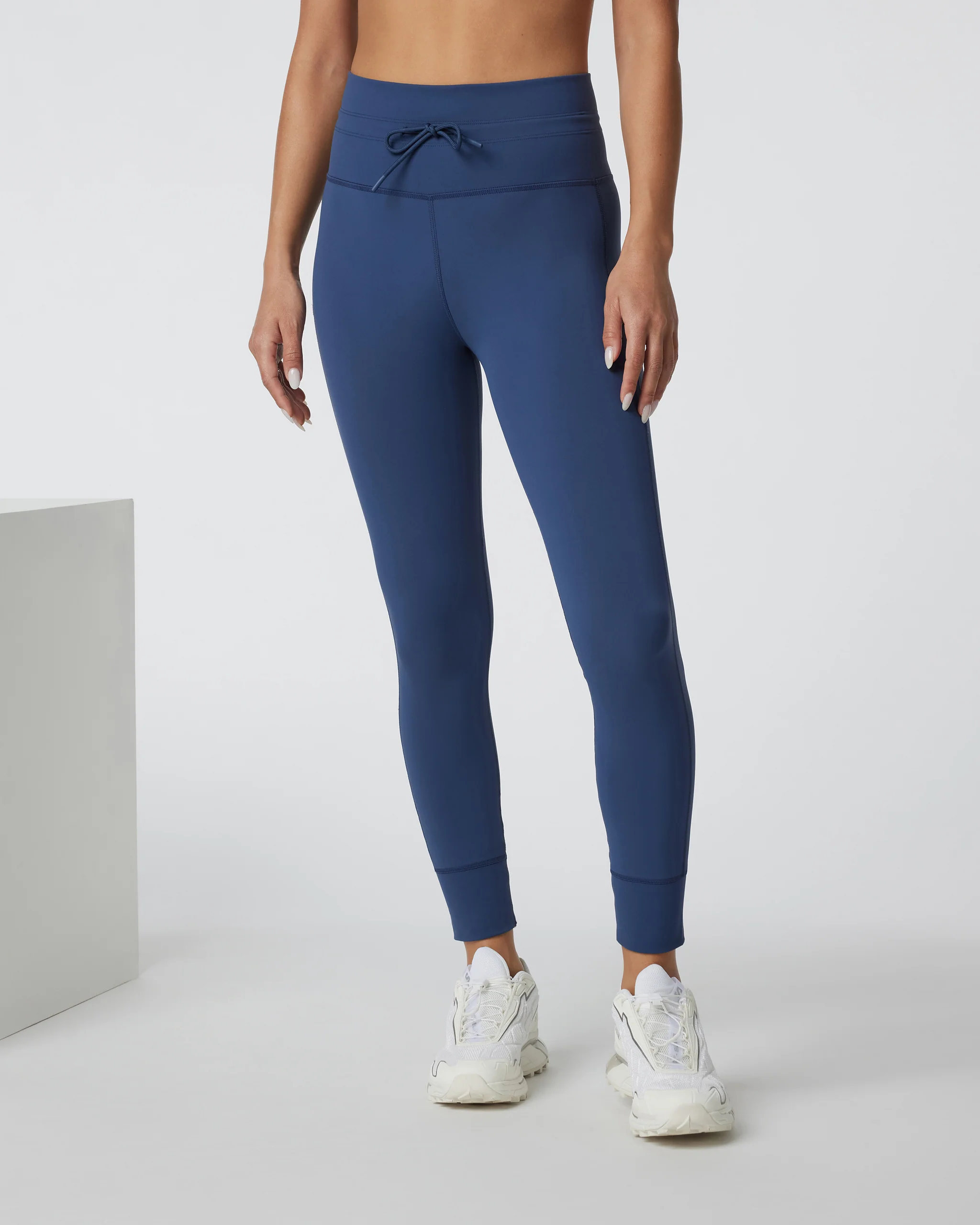 10356-daily-legging-french-blue-1.webp Daily Legging | French Blue