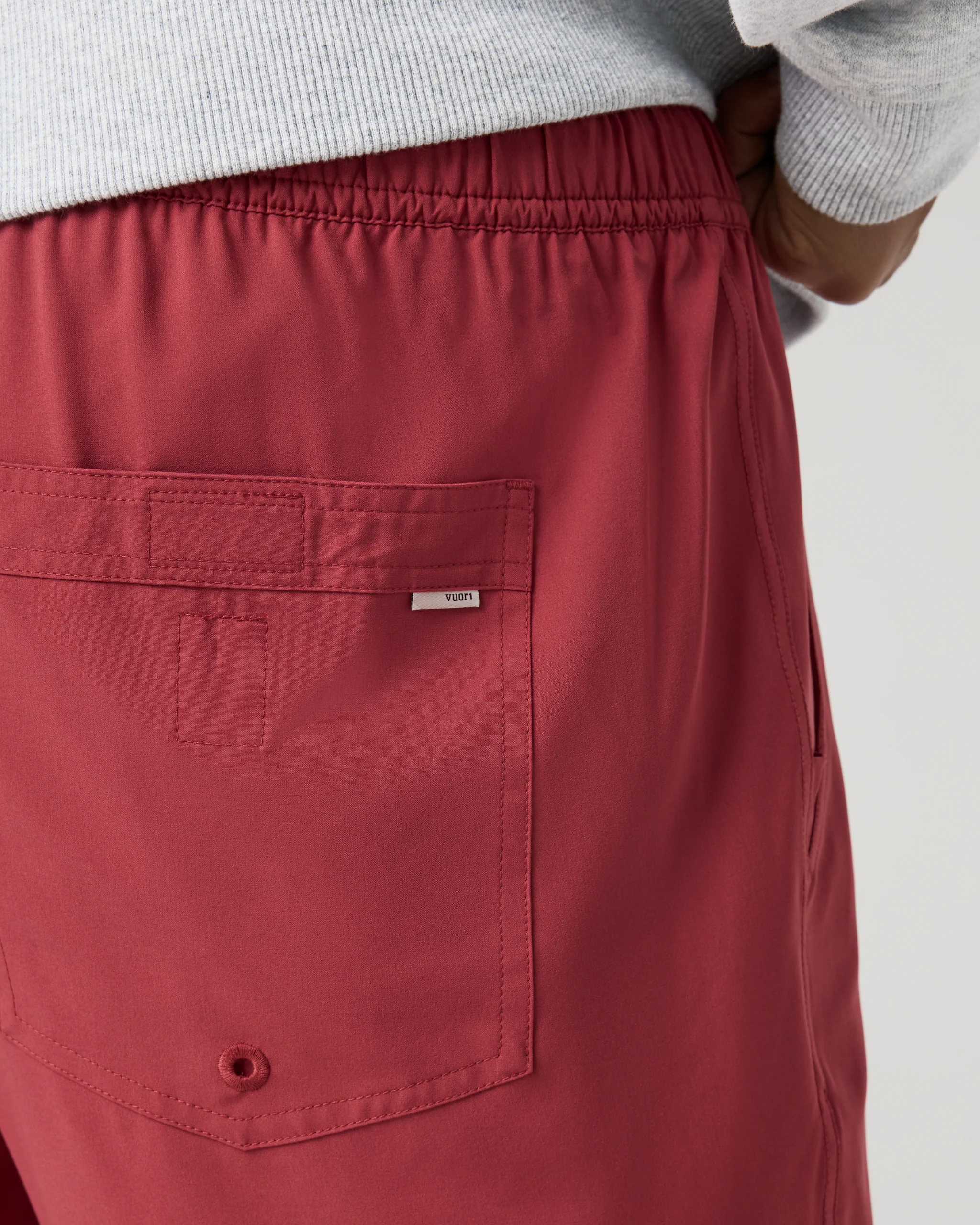 1069-kore-short-lined-7-sour-cherry-5.webp Kore Short Lined 7" | Sour Cherry