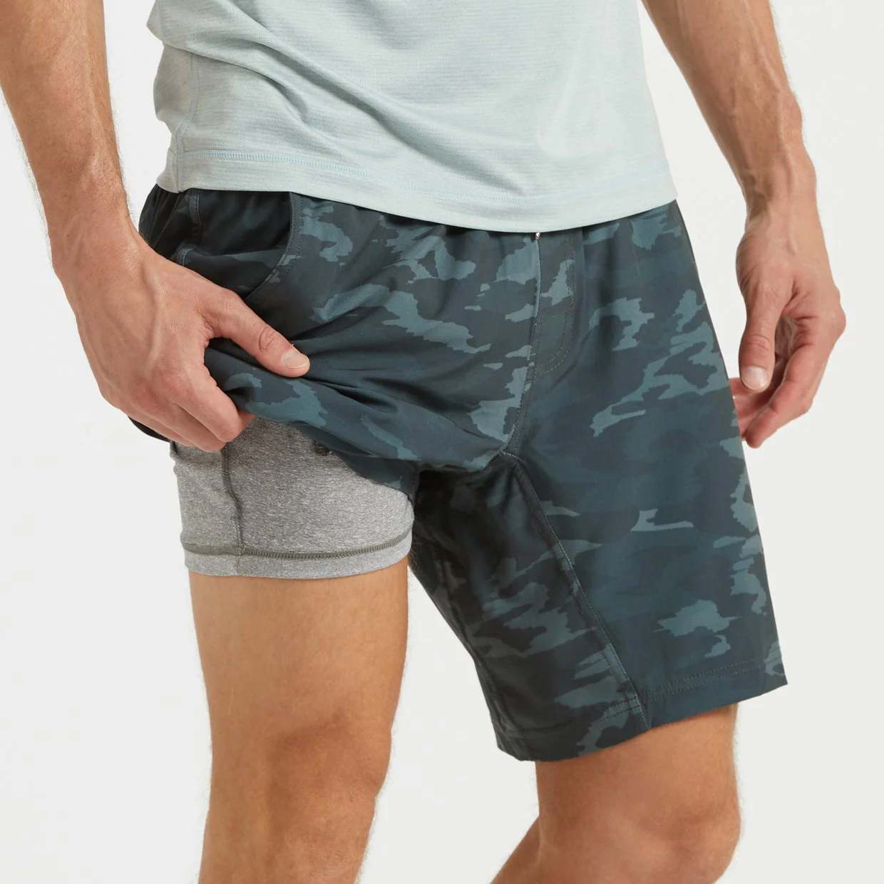 10883-kore-short-lined-7-patina-watercolor-camo-3.webp Kore Short Lined 7" | Patina Watercolor Camo