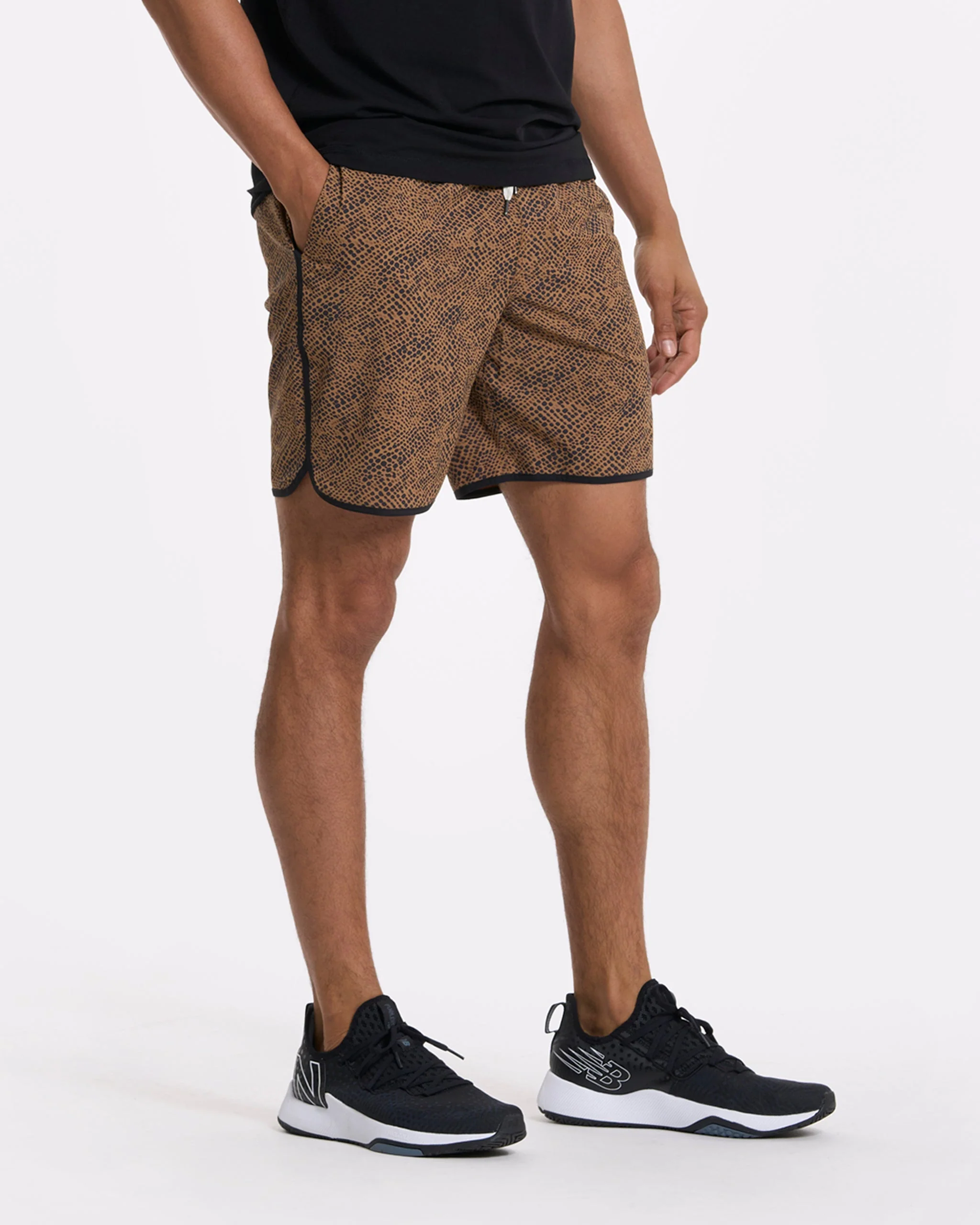 Banks Short Unlined 7" | Camel Lumen