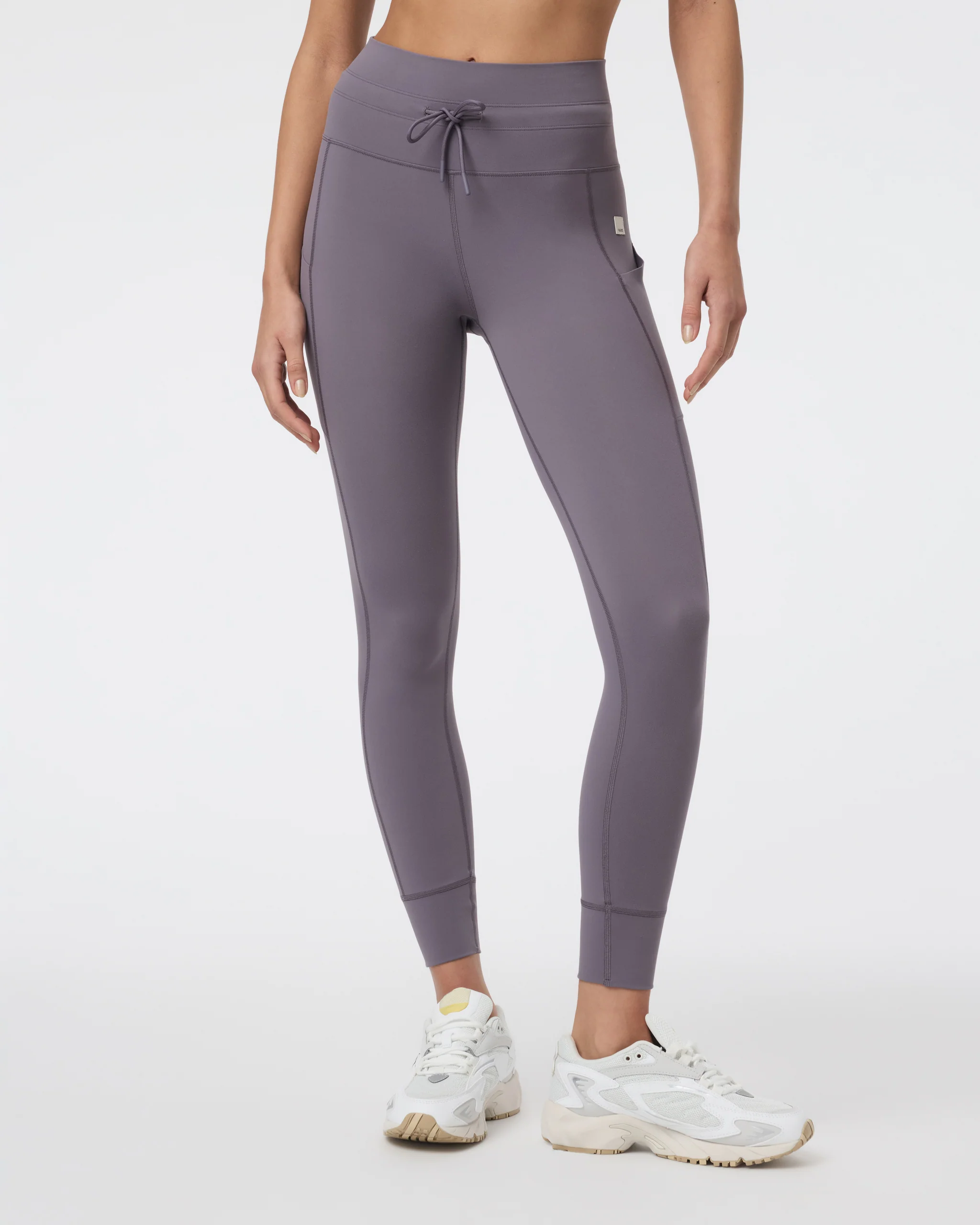11987-daily-pocket-legging-lunar-grey-1.webp Daily Pocket Legging | Lunar Grey