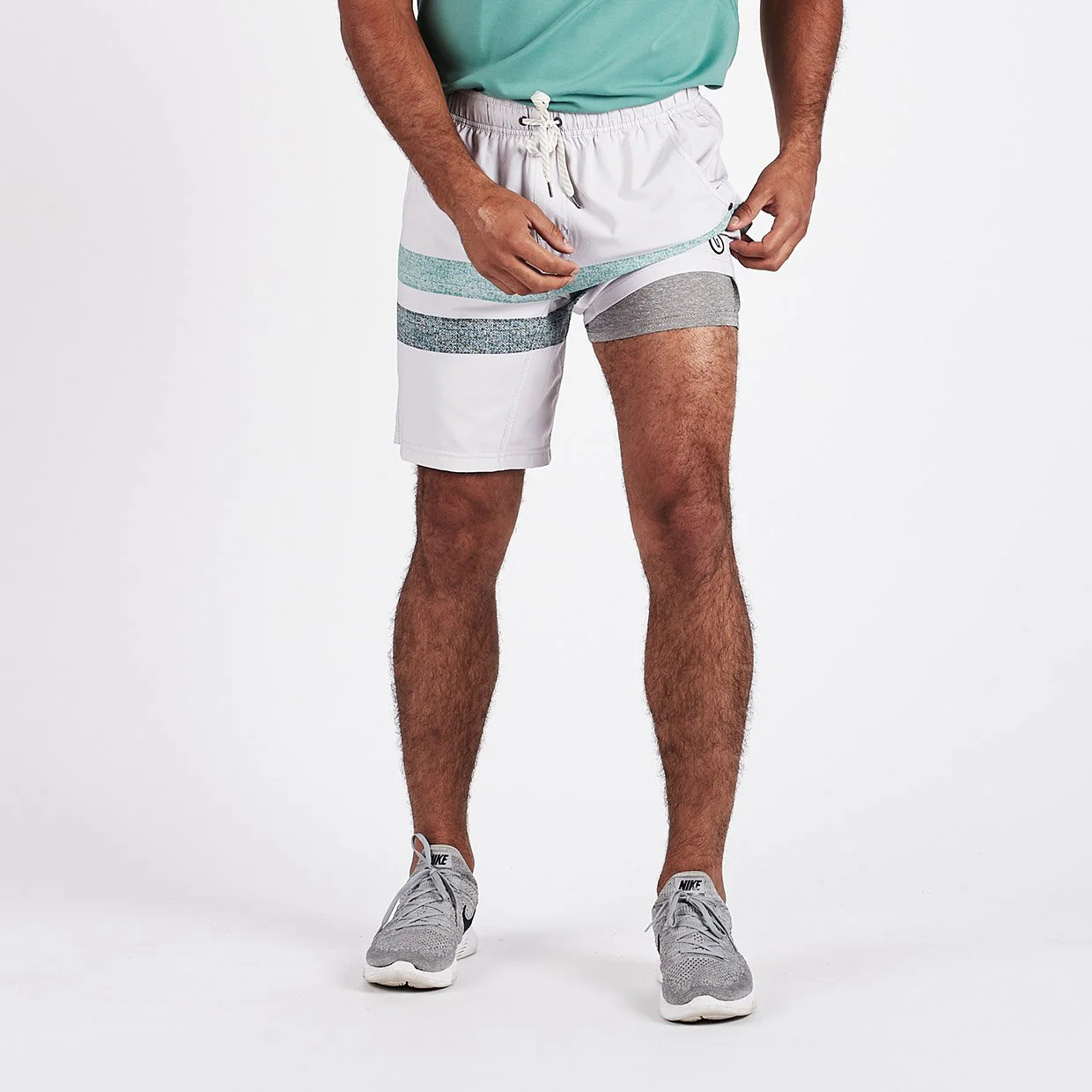 12926-kore-short-lined-7-salt-aloe-texture-3.webp Kore Short Lined 7" | Salt Aloe Texture
