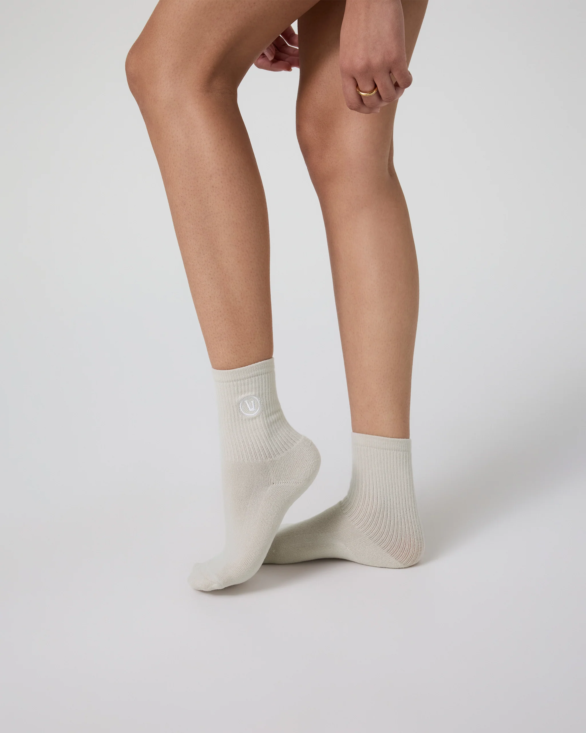 13130-half-crew-sock-salt-heather-3.webp Half Crew Sock | Salt Heather