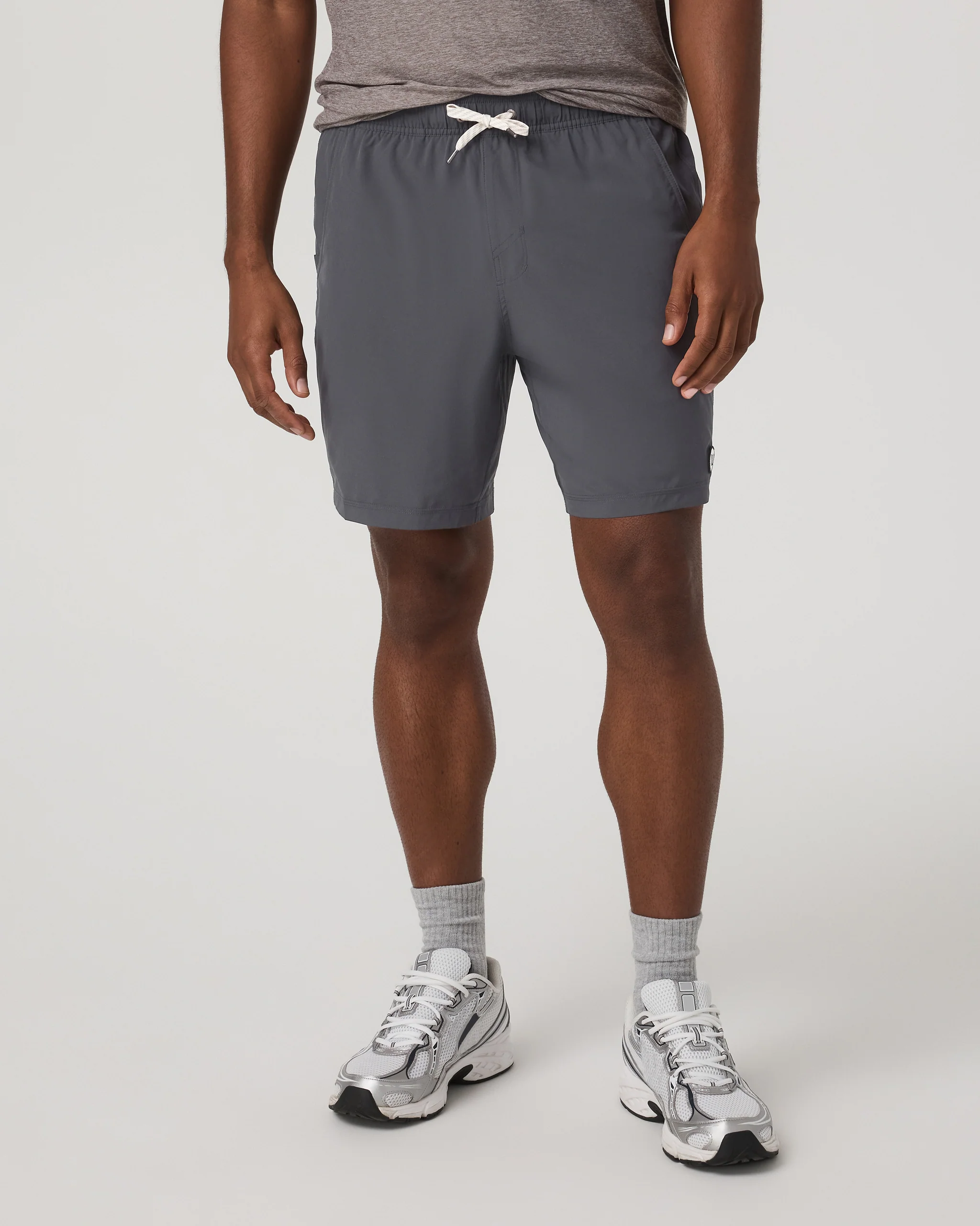 13223-kore-short-unlined-7-charcoal-1.webp Kore Short Unlined 7" | Charcoal
