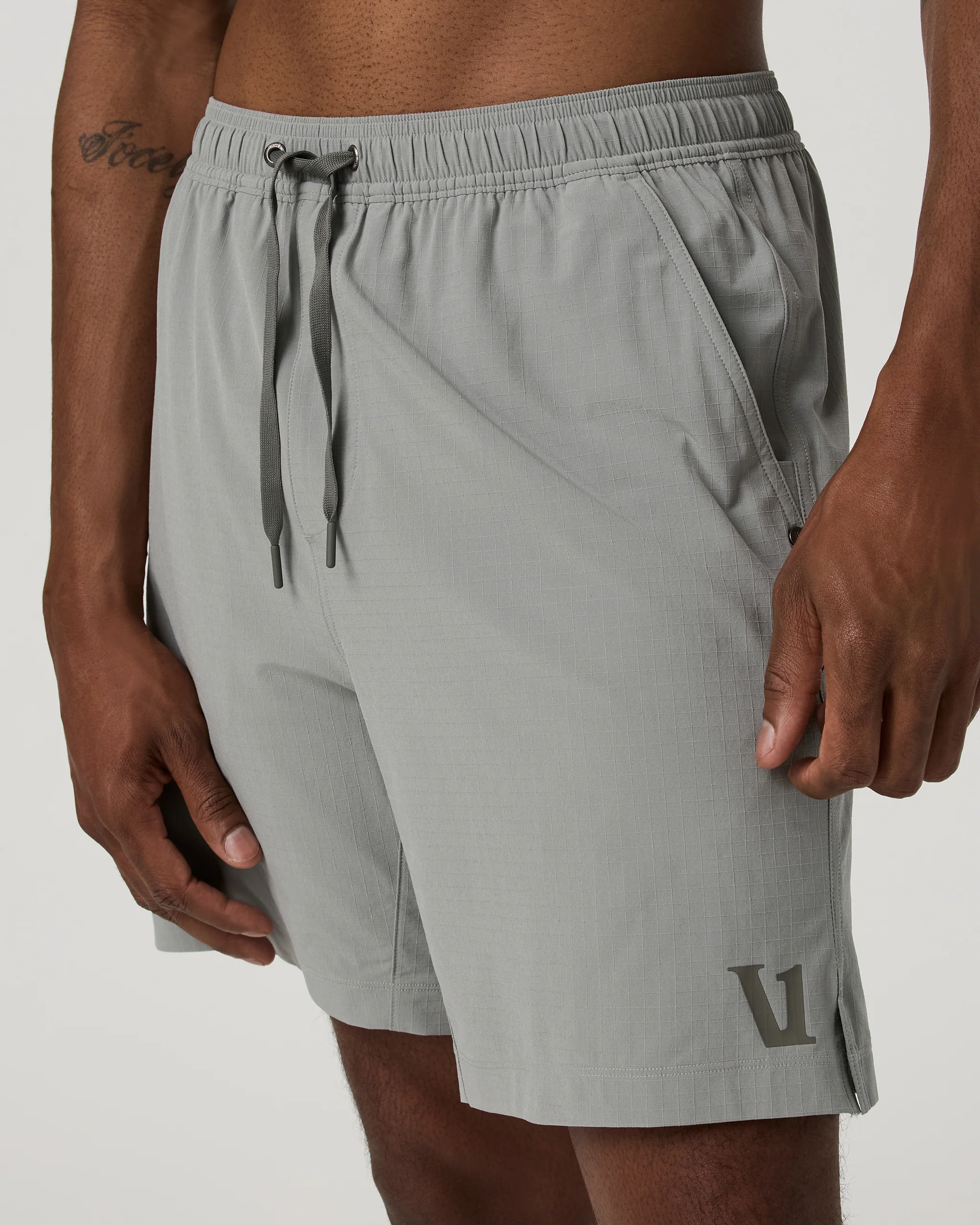 13456-vuori-hardkore-short-lined-7-slate-rock-2.webp Vuori HardKore Short Lined 7" | Slate Rock