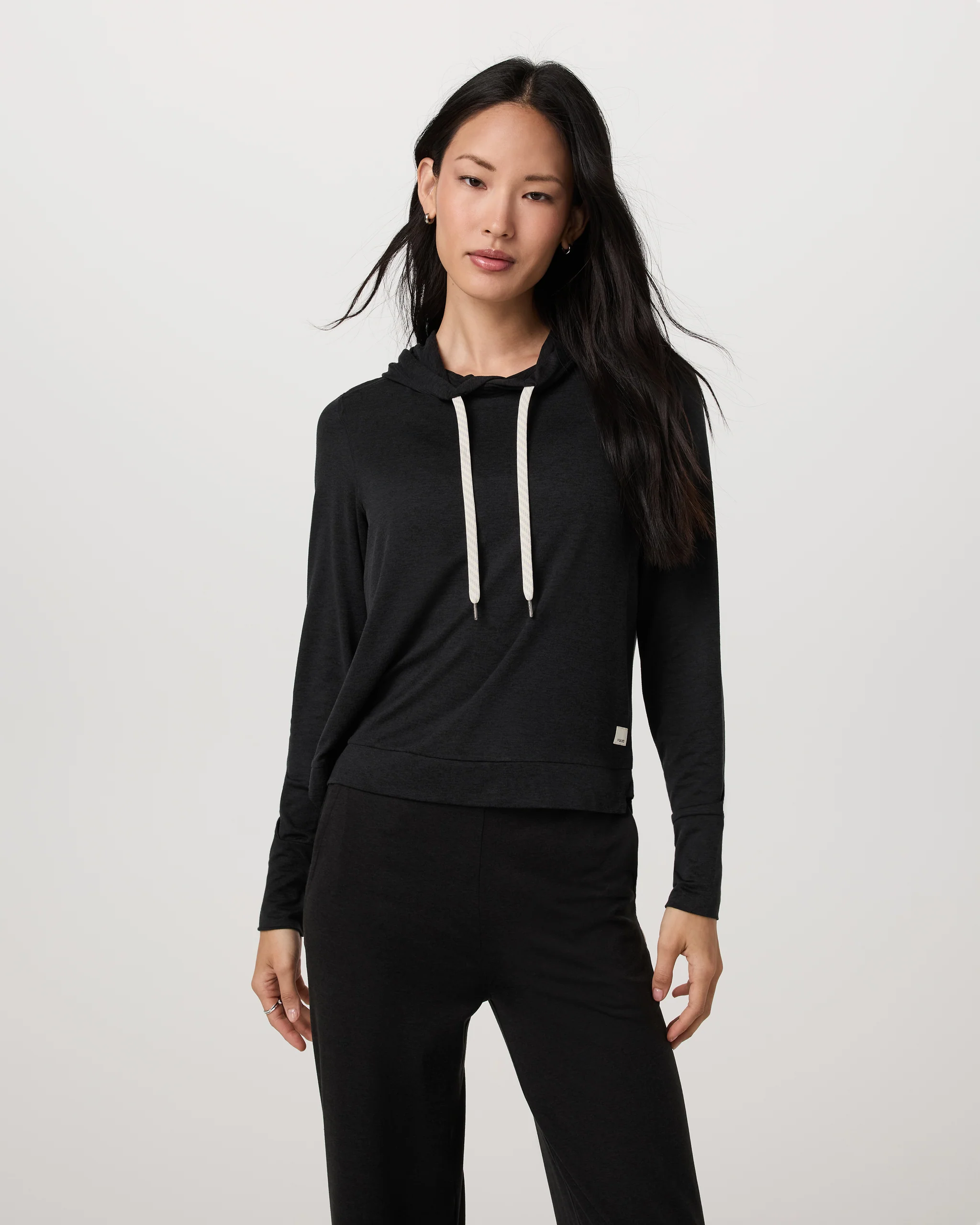 13503-halo-essential-hoodie-black-heather-1.webp Halo Essential Hoodie | Black Heather