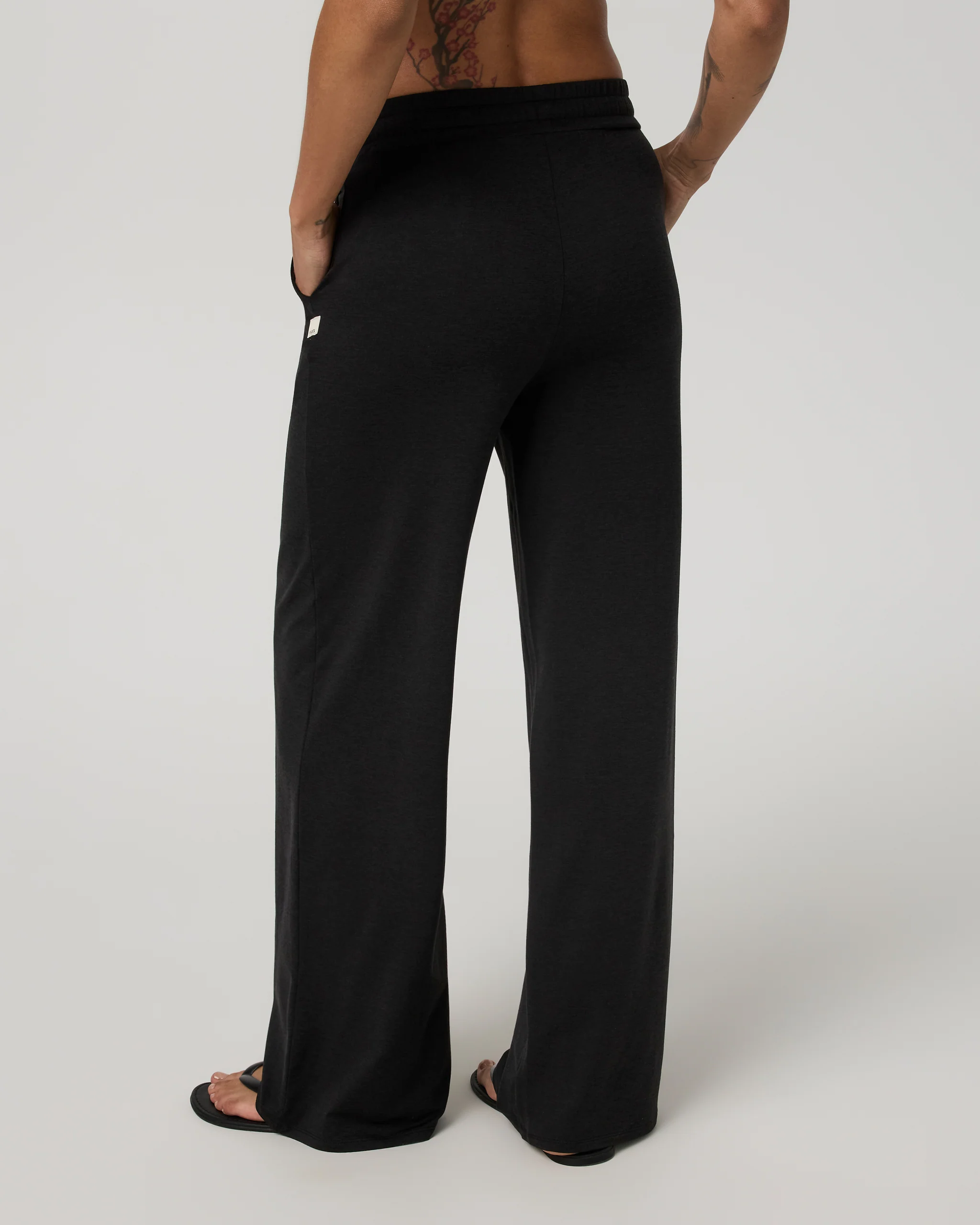14627-halo-essential-wideleg-pant-black-heather-3.webp Halo Essential Wideleg Pant | Black Heather