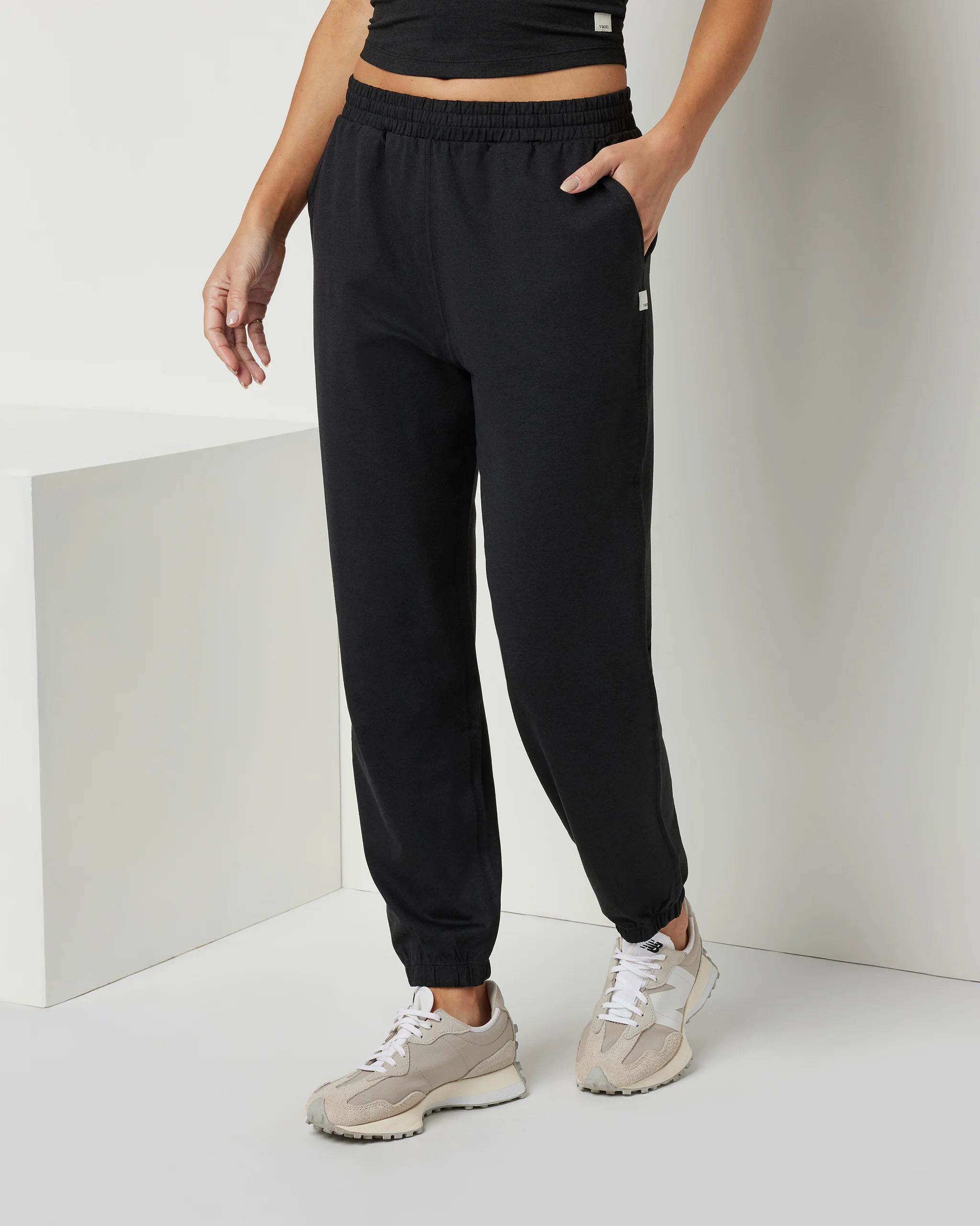 14643-boyfriend-sweatpant-black-heather-1.webp Boyfriend Sweatpant | Black Heather