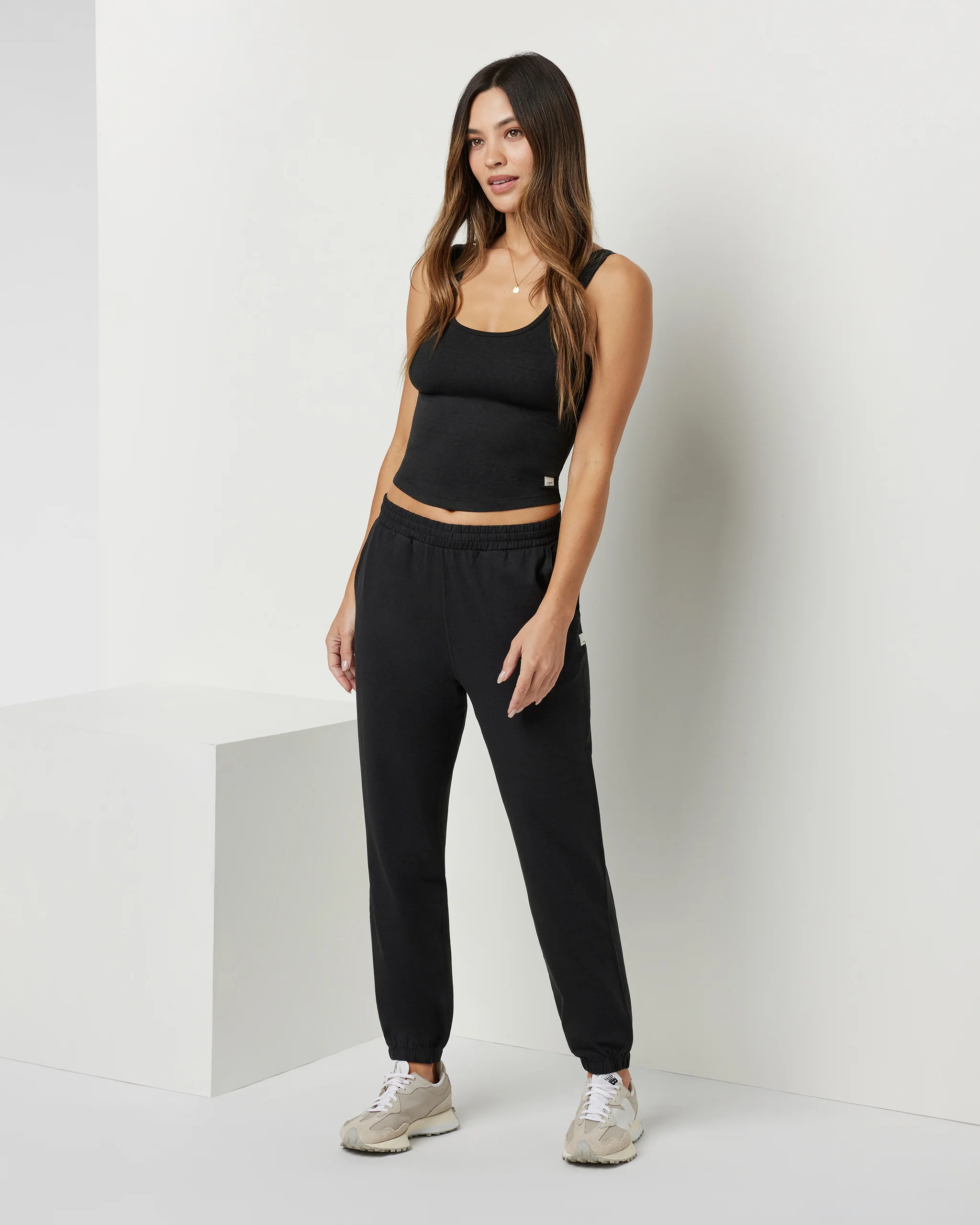 14643-boyfriend-sweatpant-black-heather-2.webp Boyfriend Sweatpant | Black Heather