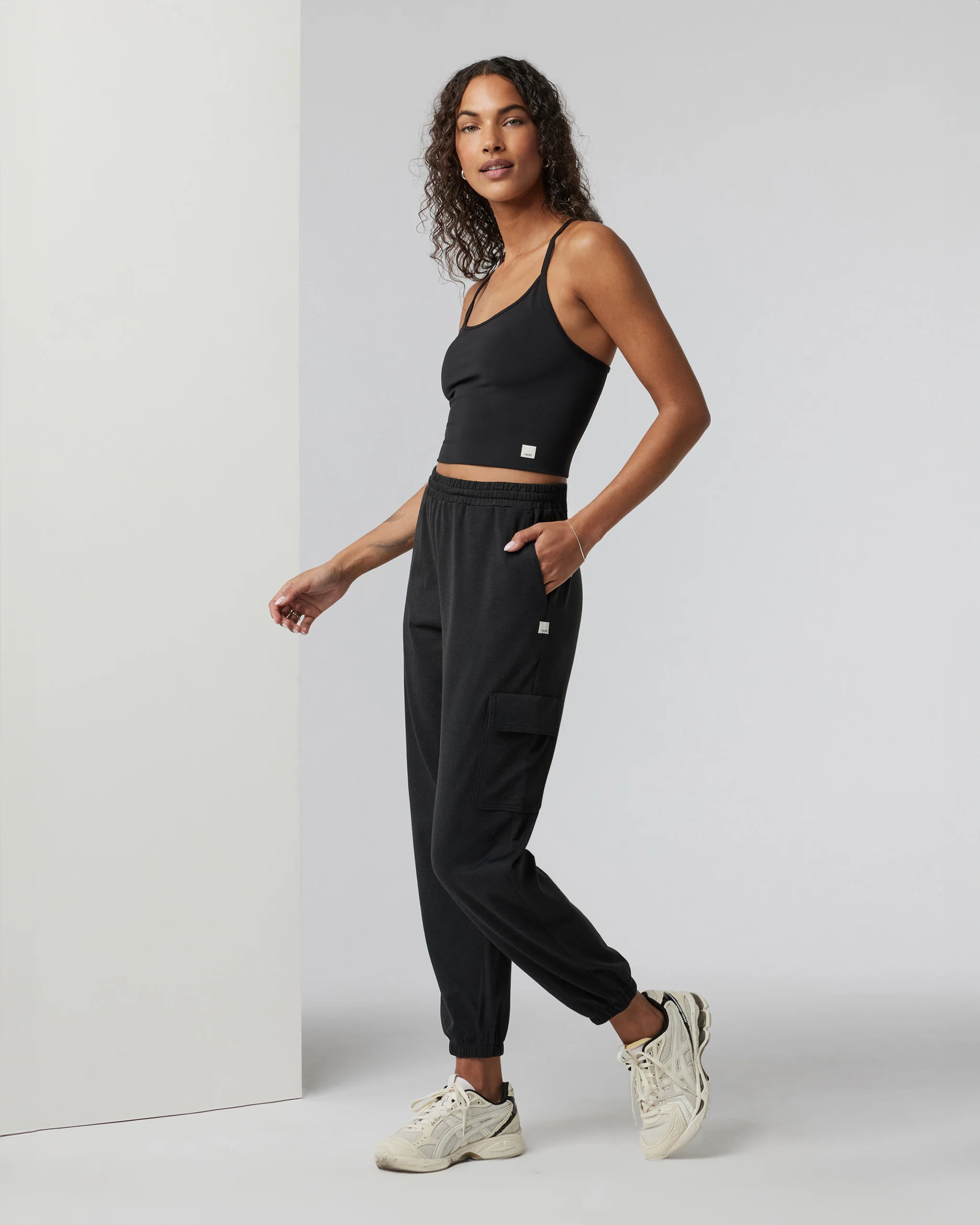 14769-boyfriend-cargo-sweatpant-black-heather-6.webp Boyfriend Cargo Sweatpant | Black Heather
