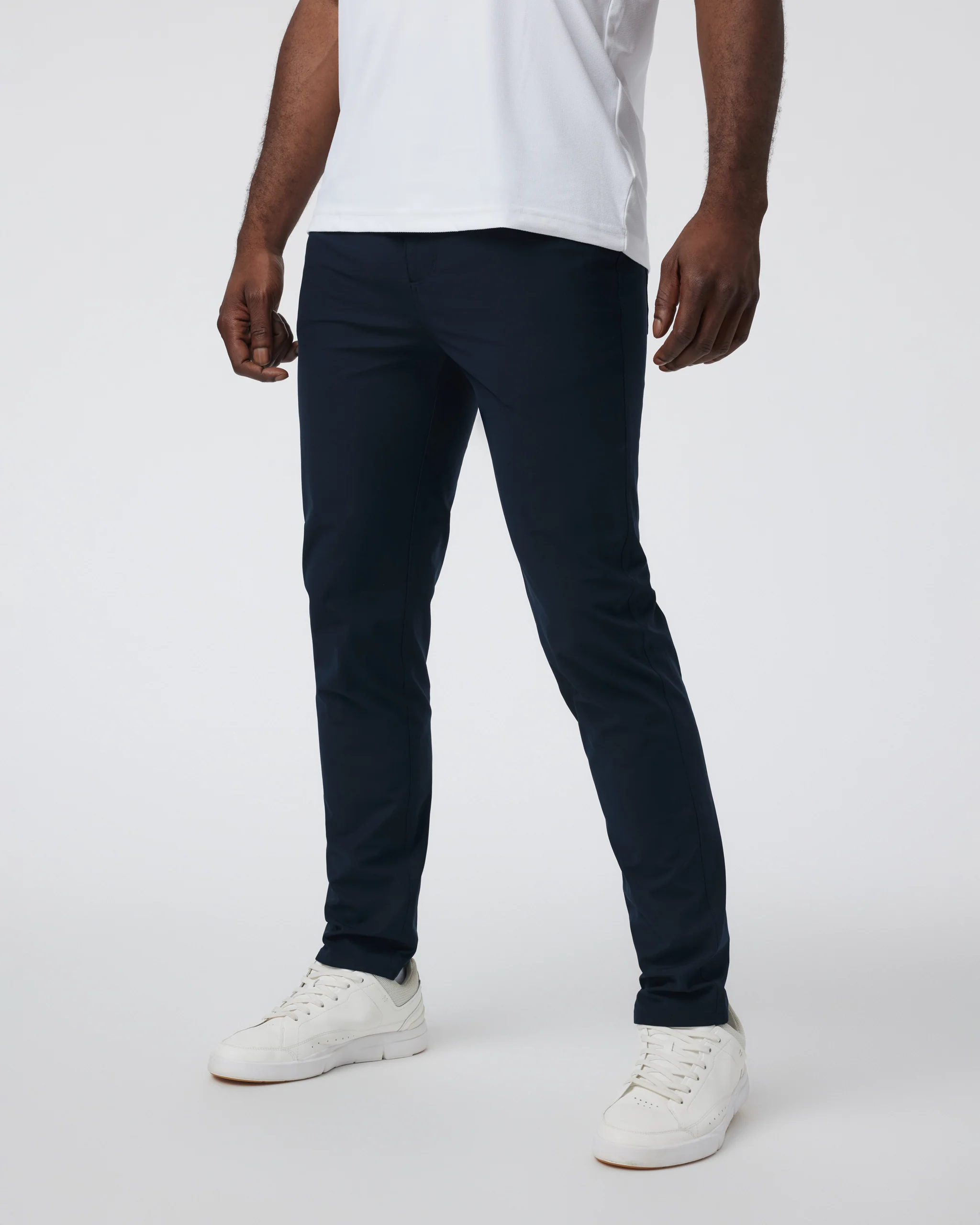 14791-vuori-metatm-pant-athletic-slim-fit-30-ink-5.webp Vuori Meta™ Pant Athletic Slim Fit 30” | Ink