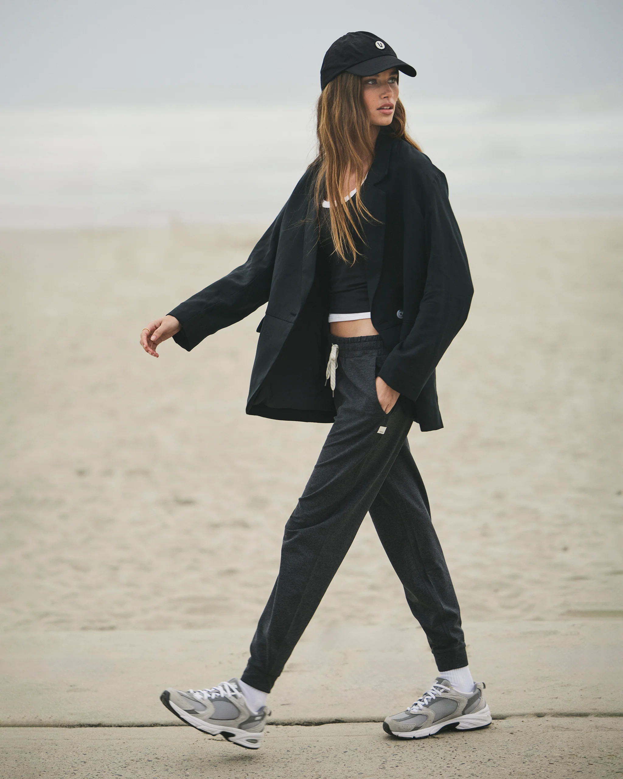 15-performance-jogger-charcoal-heather-1.webp Performance Jogger | Charcoal Heather