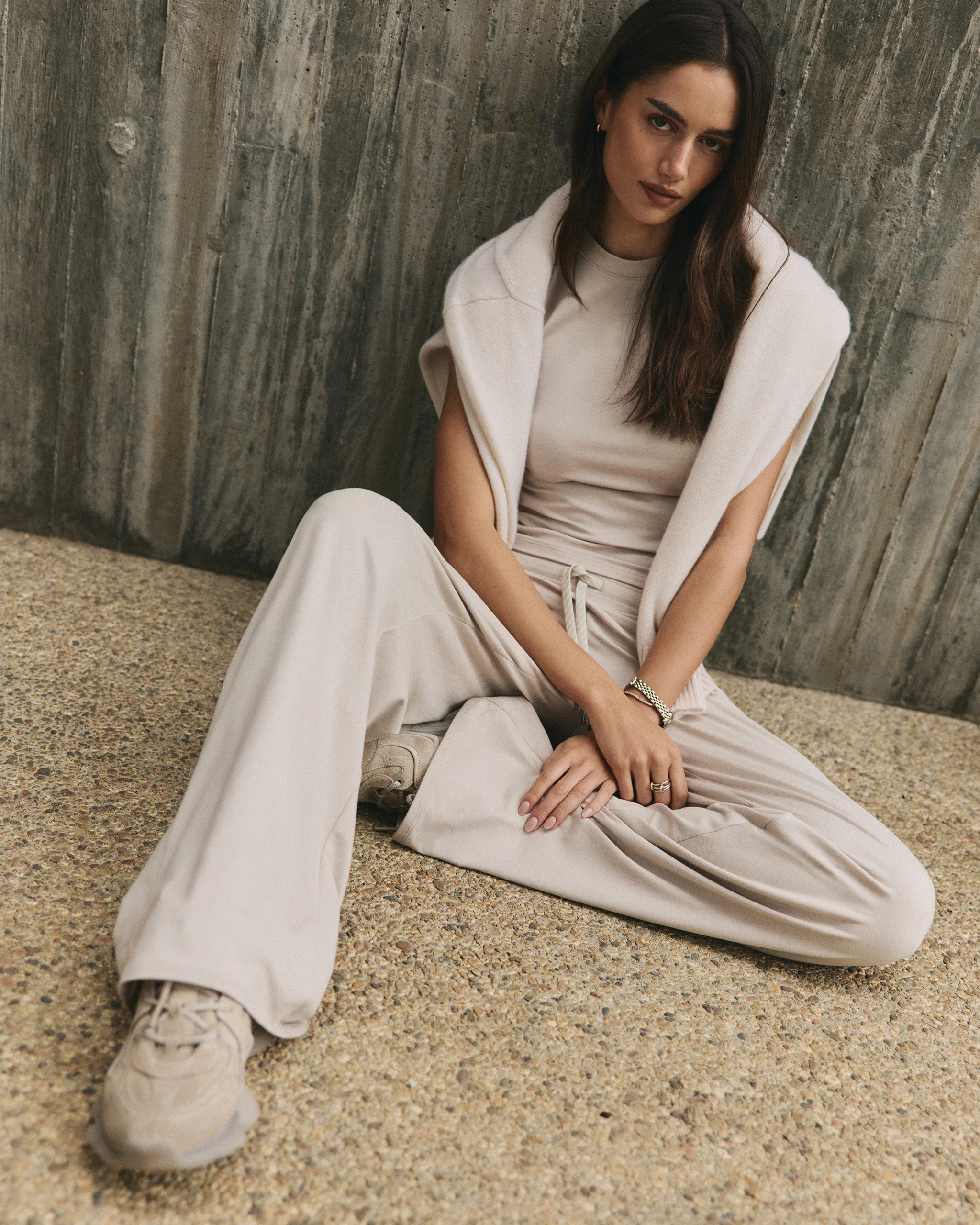 15059-halo-essential-wideleg-pant-short-ecru-heather-1.webp Halo Essential Wideleg Pant - Short | Ecru Heather