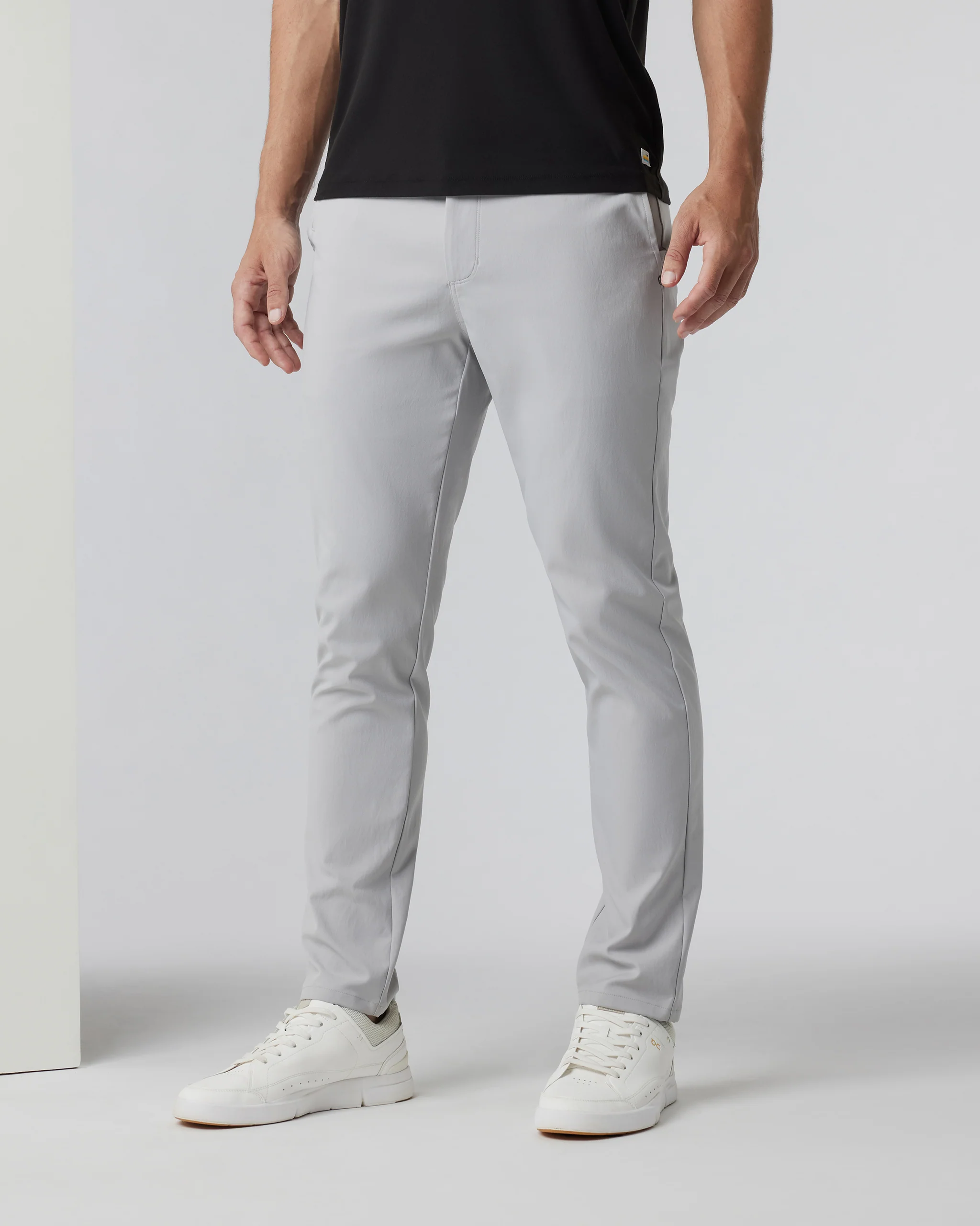 15183-cascade-tech-chino-pant-athletic-slim-fit-30-fog-1.webp Cascade Tech Chino Pant Athletic Slim Fit 30" | Fog