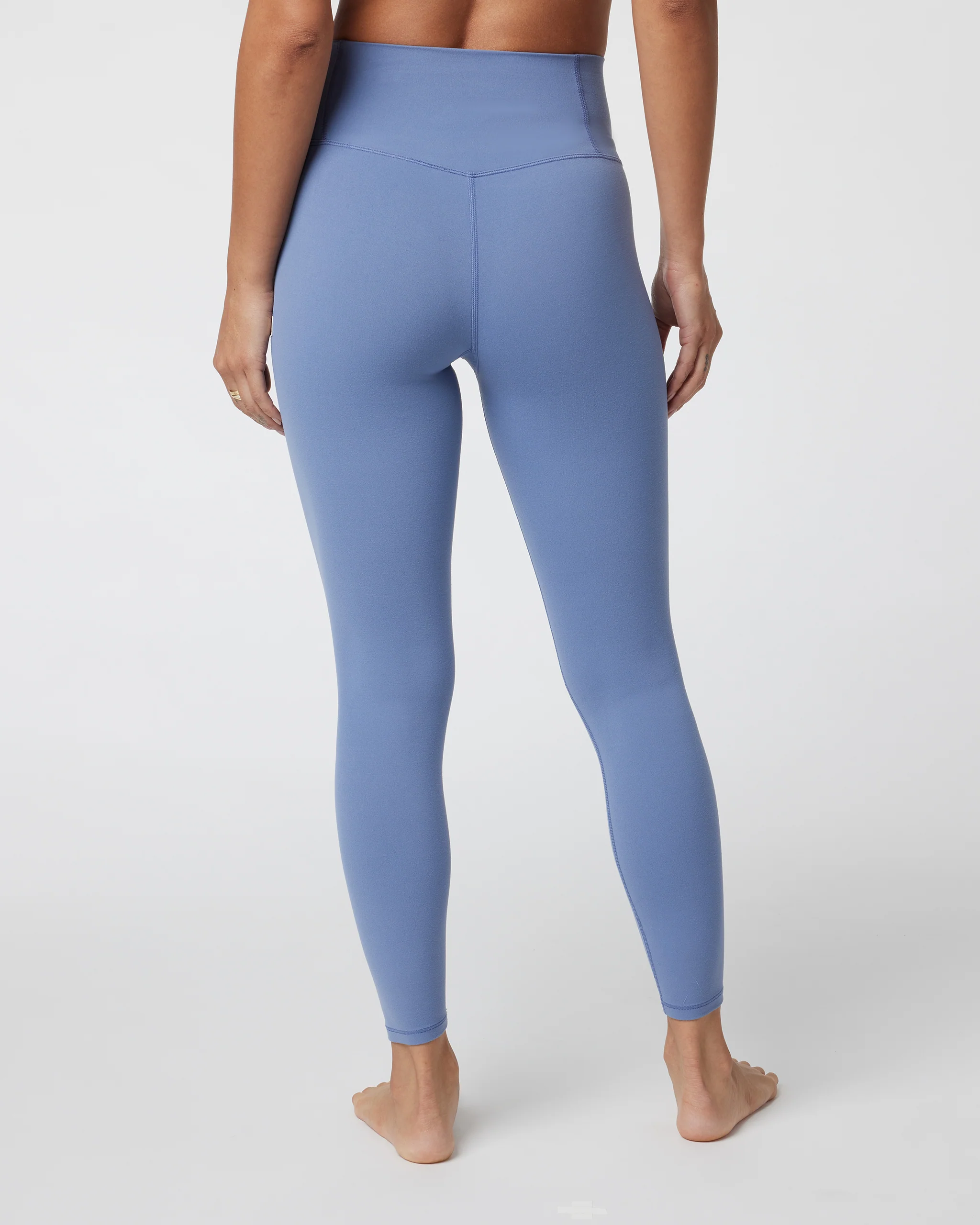 1565-vuori-allthefeelstm-legging-short-blue-quartz-3.webp Vuori AllTheFeels™ Legging - Short | Blue Quartz