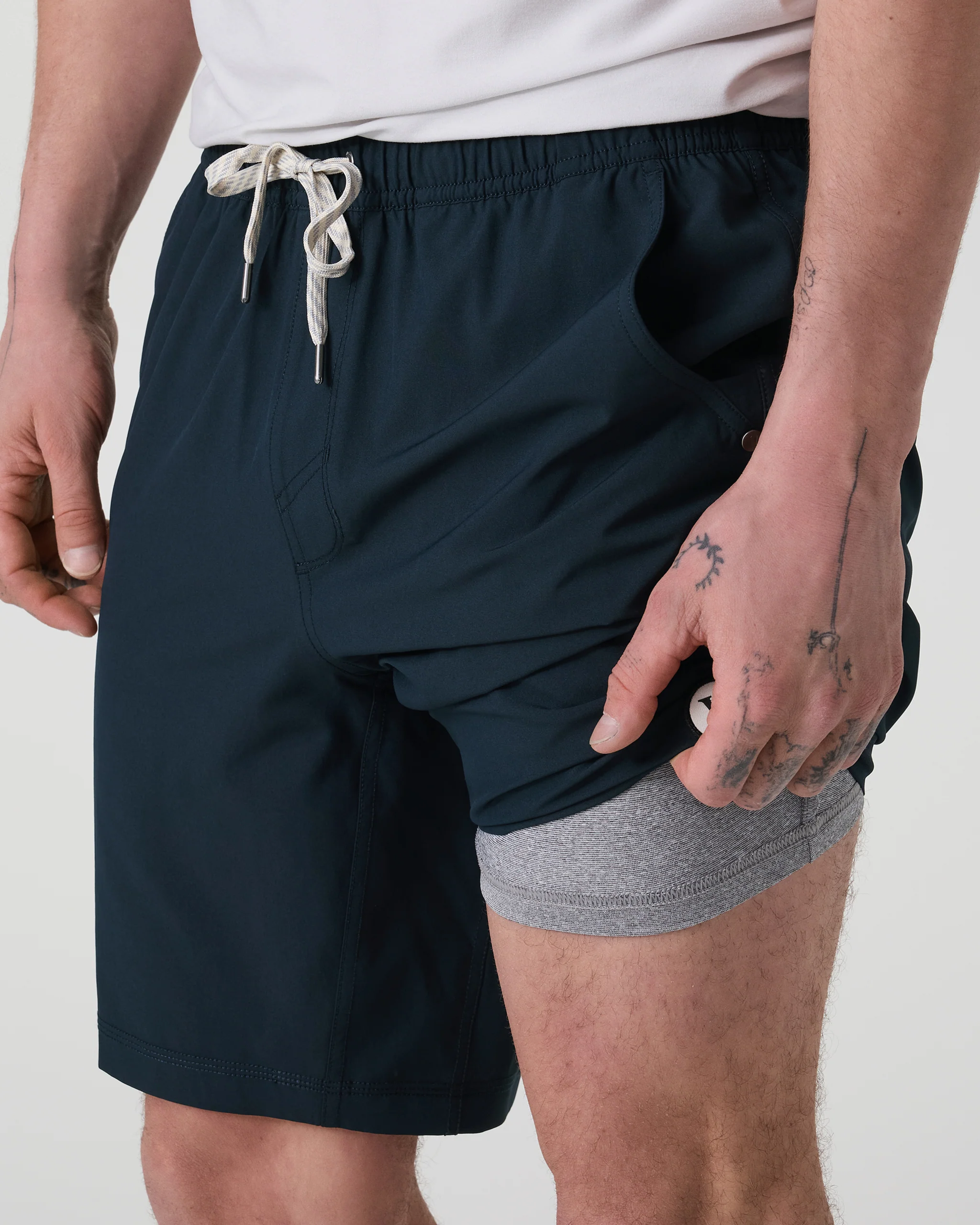 15919-kore-short-lined-9-ink-2.webp Kore Short Lined 9" | Ink