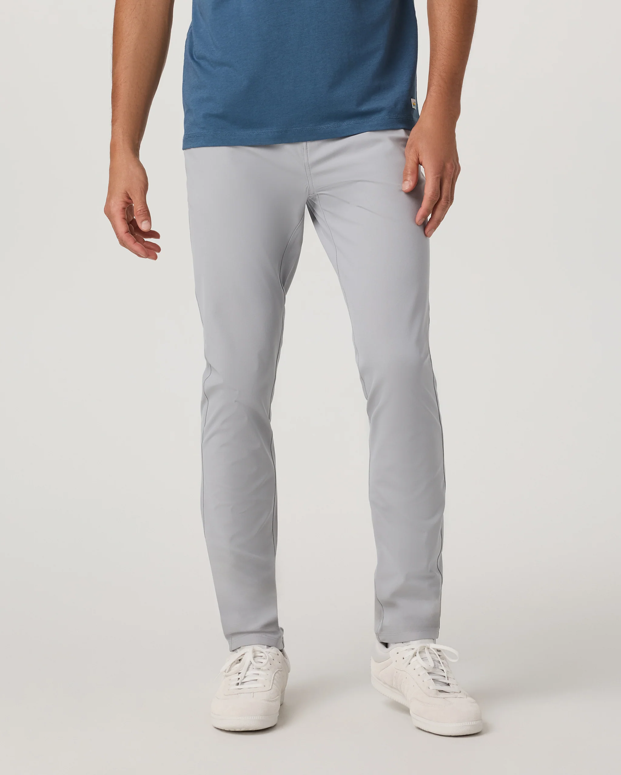 Vuori Meta™ Pant Athletic Slim Fit 30" | Sea Fog