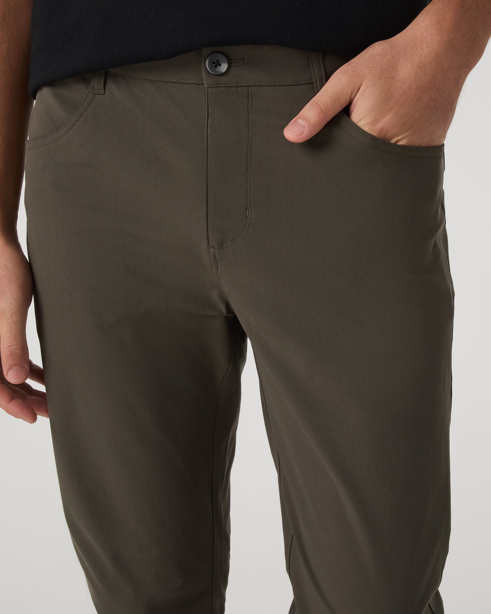 16828-vuori-metatm-pant-athletic-slim-fit-34-dark-oregano-2.jpg Vuori Meta™ Pant Athletic Slim Fit 34” | Dark Oregano