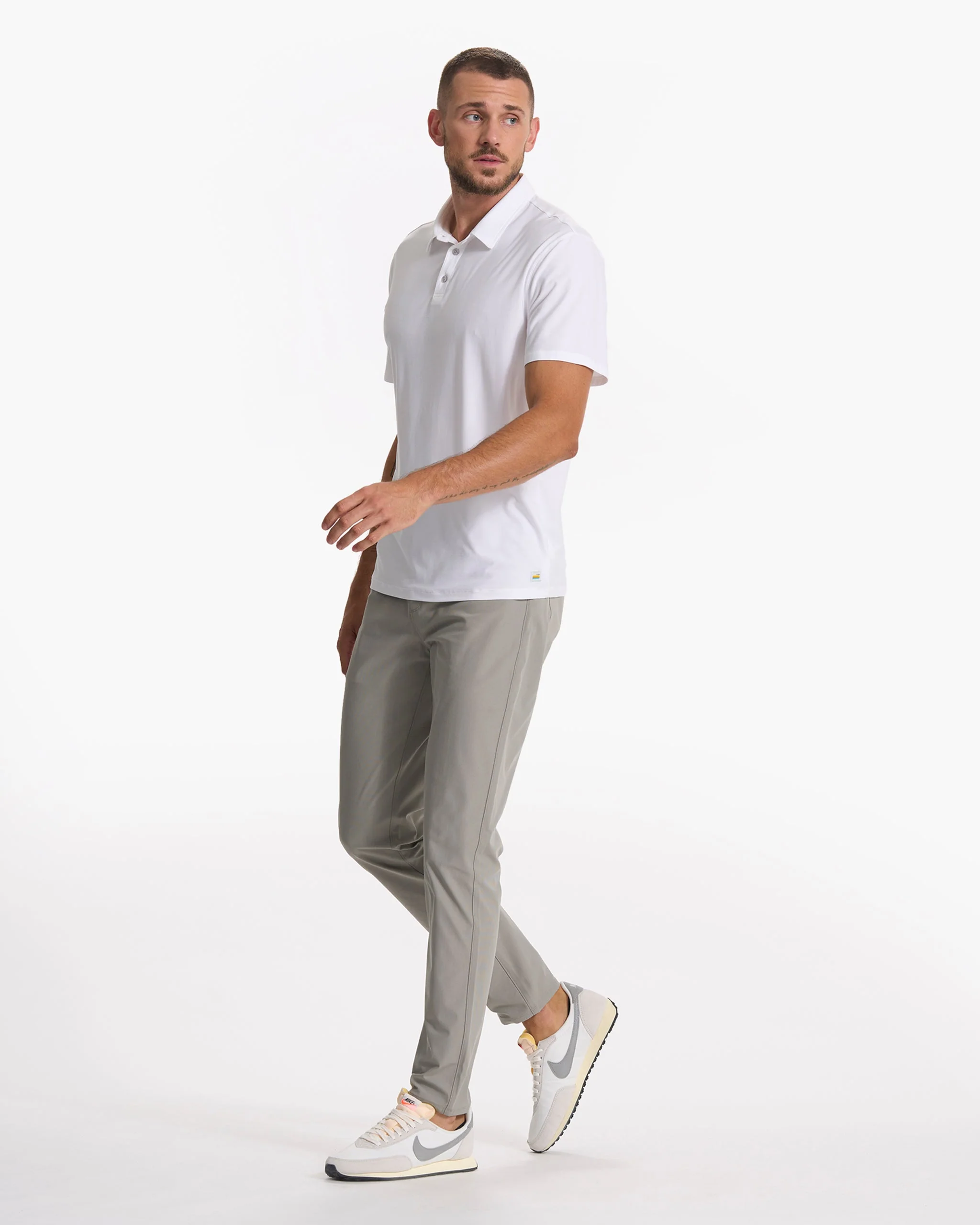 17098-vuori-metatm-pant-athletic-slim-fit-30-driftwood-5.webp Vuori Meta™ Pant Athletic Slim Fit 30" | Driftwood