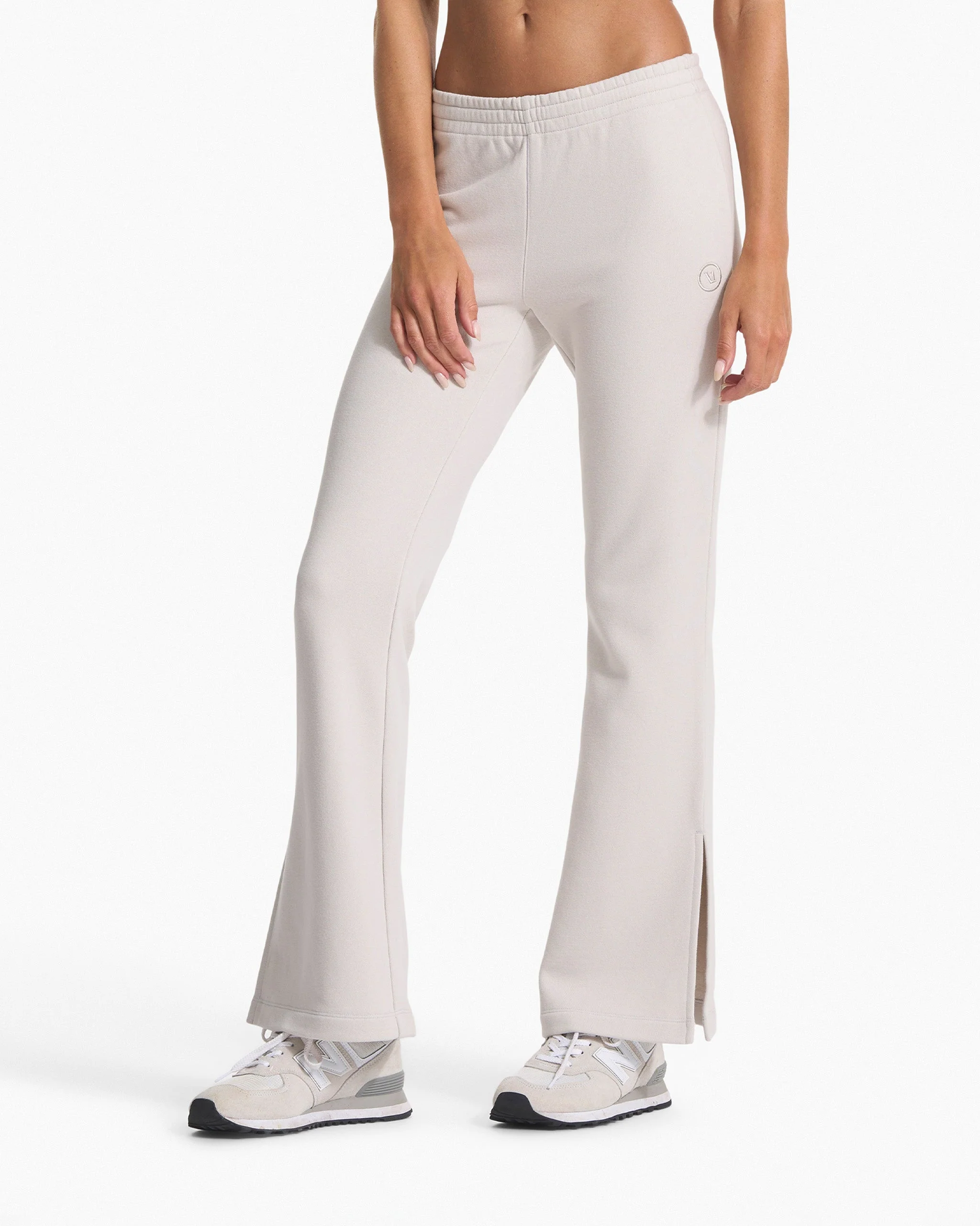 17210-sedona-wideleg-sweatpant-salt-1.webp Sedona Wideleg Sweatpant | Salt