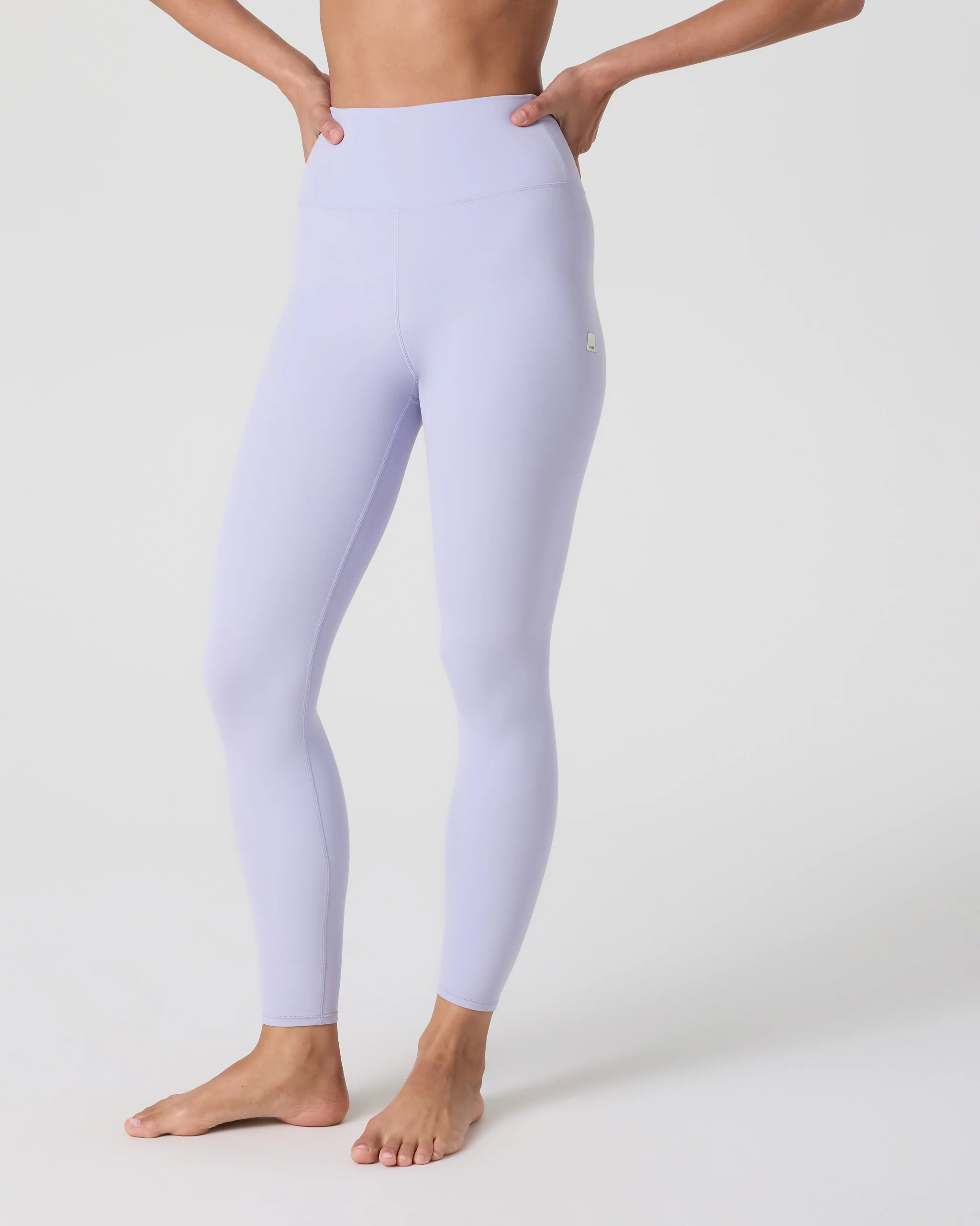 1757-vuori-allthefeelstm-legging-long-lavender-mist-2.webp Vuori AllTheFeels™ Legging - Long | Lavender Mist
