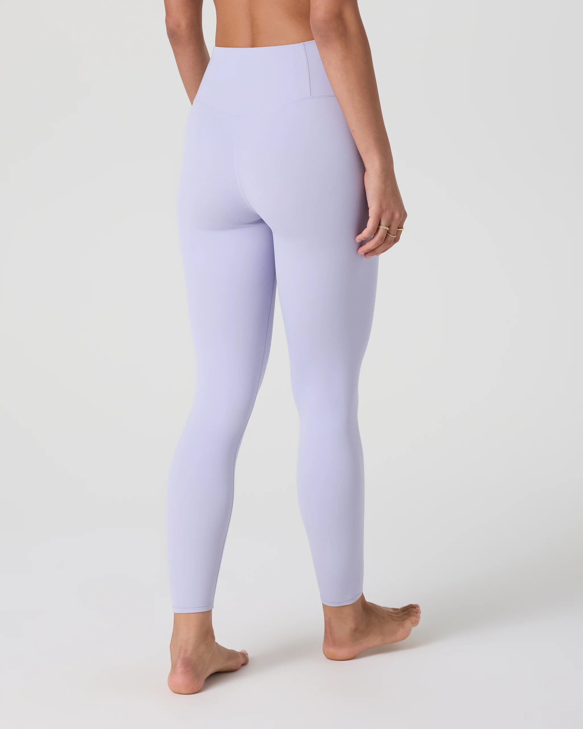 1757-vuori-allthefeelstm-legging-long-lavender-mist-3.webp Vuori AllTheFeels™ Legging - Long | Lavender Mist