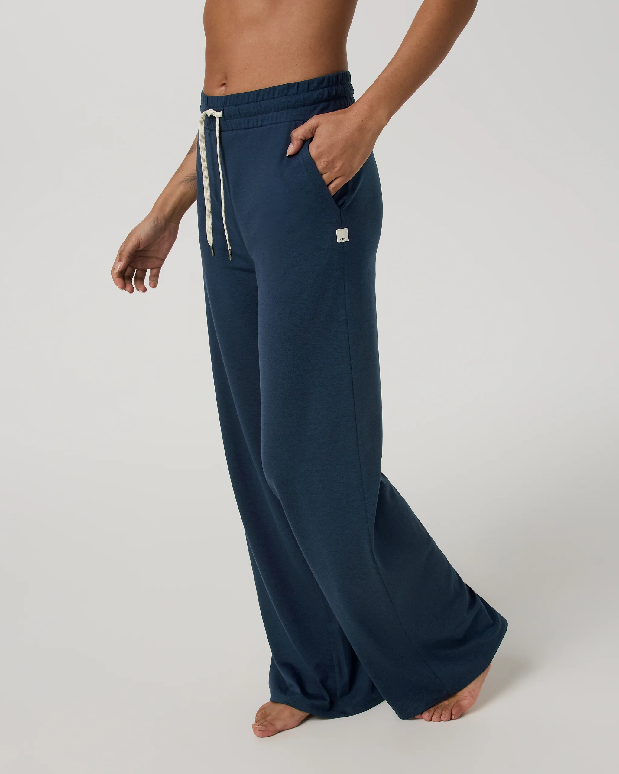 17619-halo-essential-wideleg-pant-long-blue-coast-heather-1.webp Halo Essential Wideleg Pant - Long | Blue Coast Heather