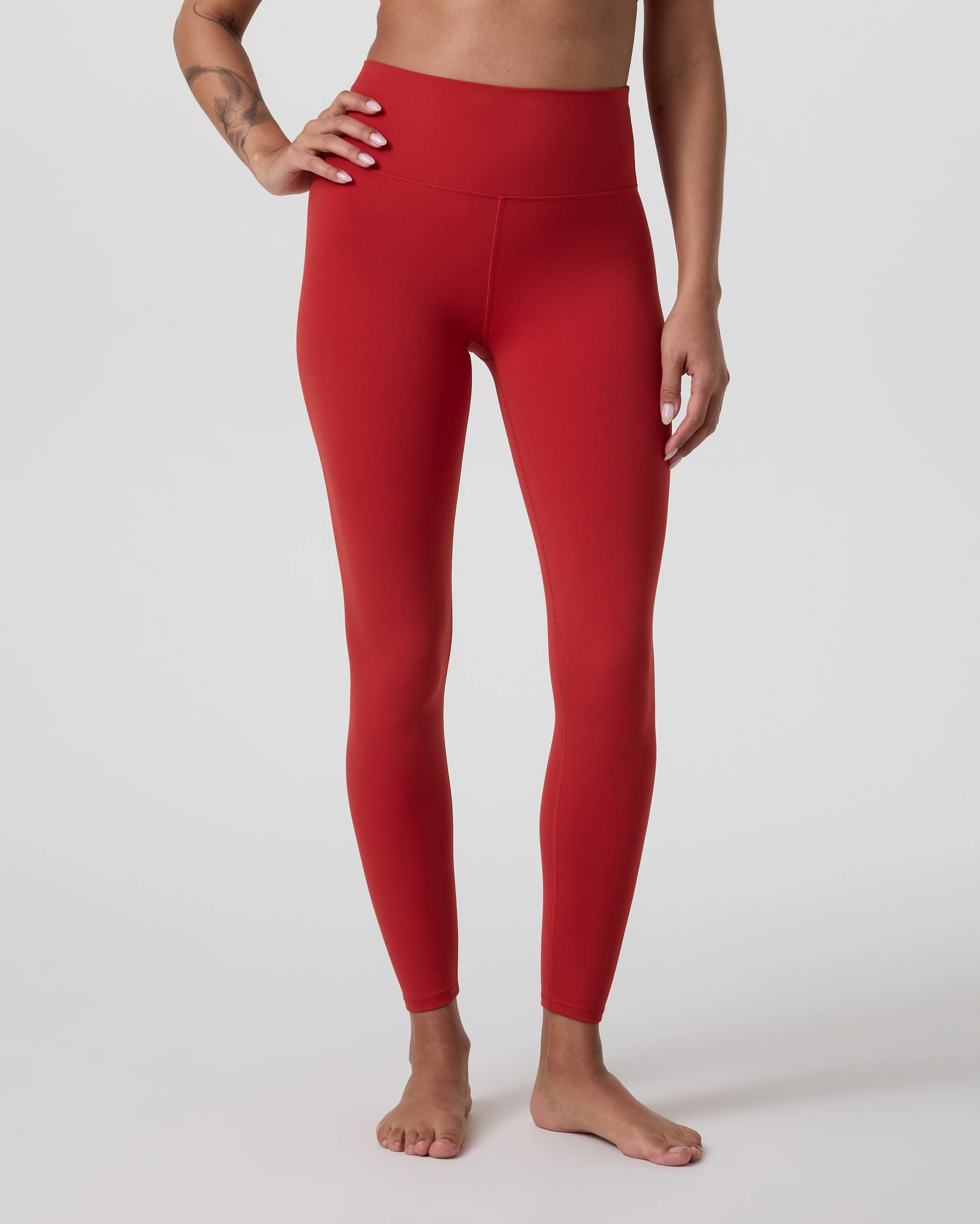 1789-vuori-allthefeelstm-legging-scarlet-1.webp Vuori AllTheFeels™ Legging | Scarlet