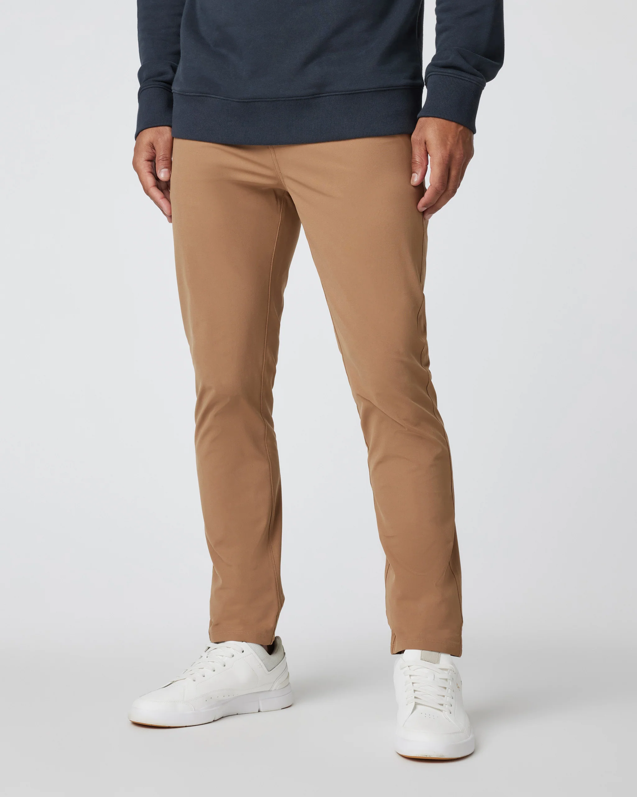18034-vuori-metatm-pant-athletic-slim-fit-32-camel-1.webp Vuori Meta™ Pant Athletic Slim Fit 32" | Camel