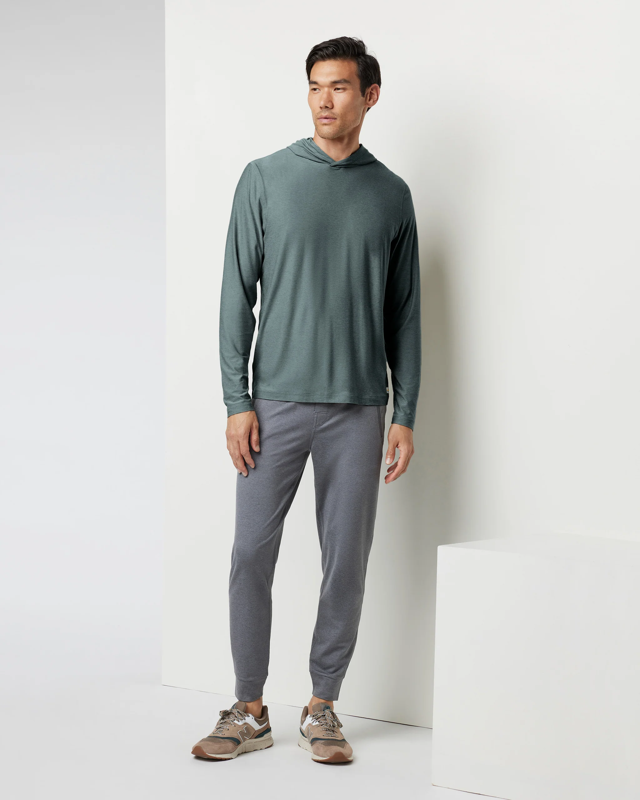 Strato Tech Hoodie | Smoked Beryl