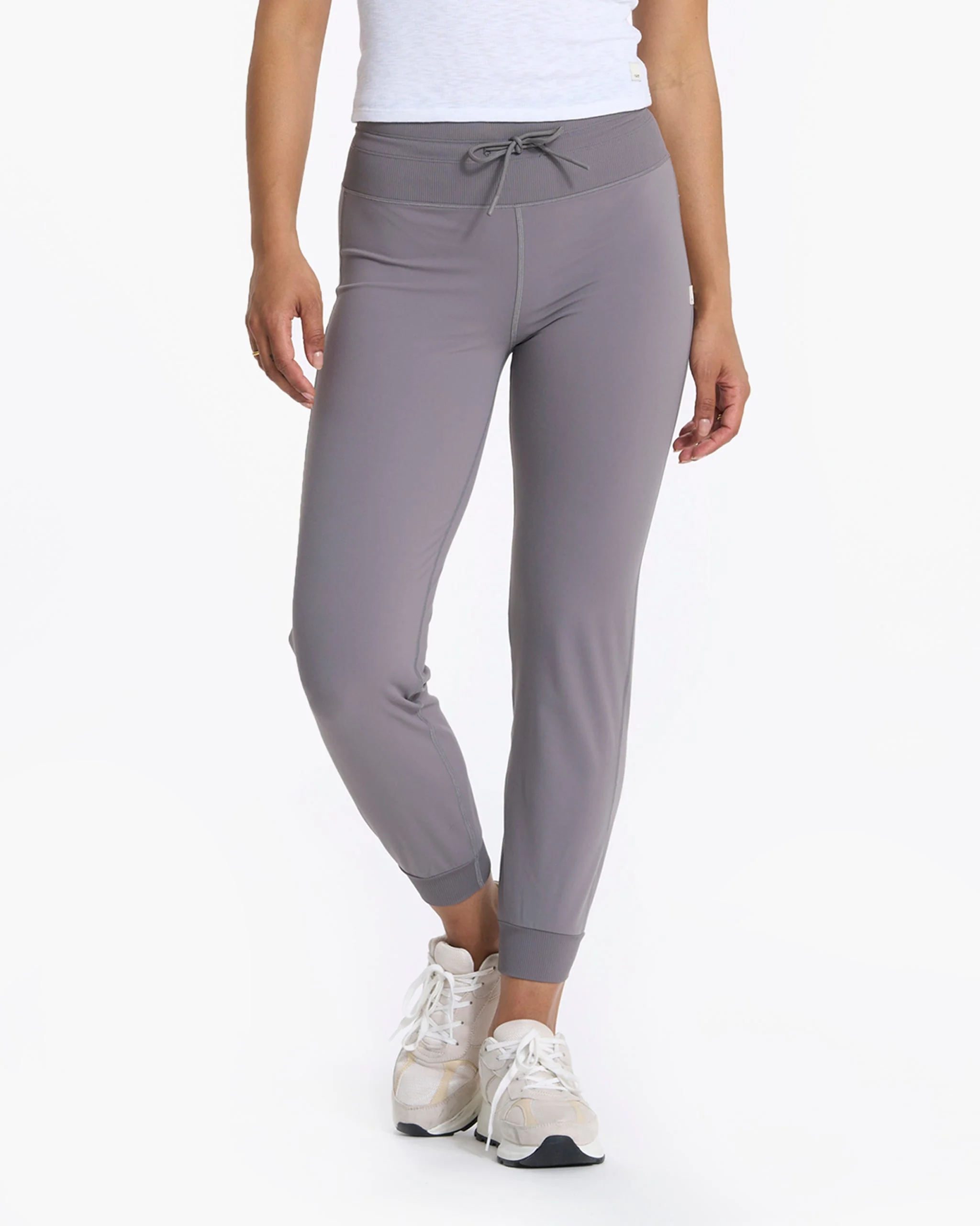 18567-daily-jogger-smoke-1.webp Daily Jogger | Smoke