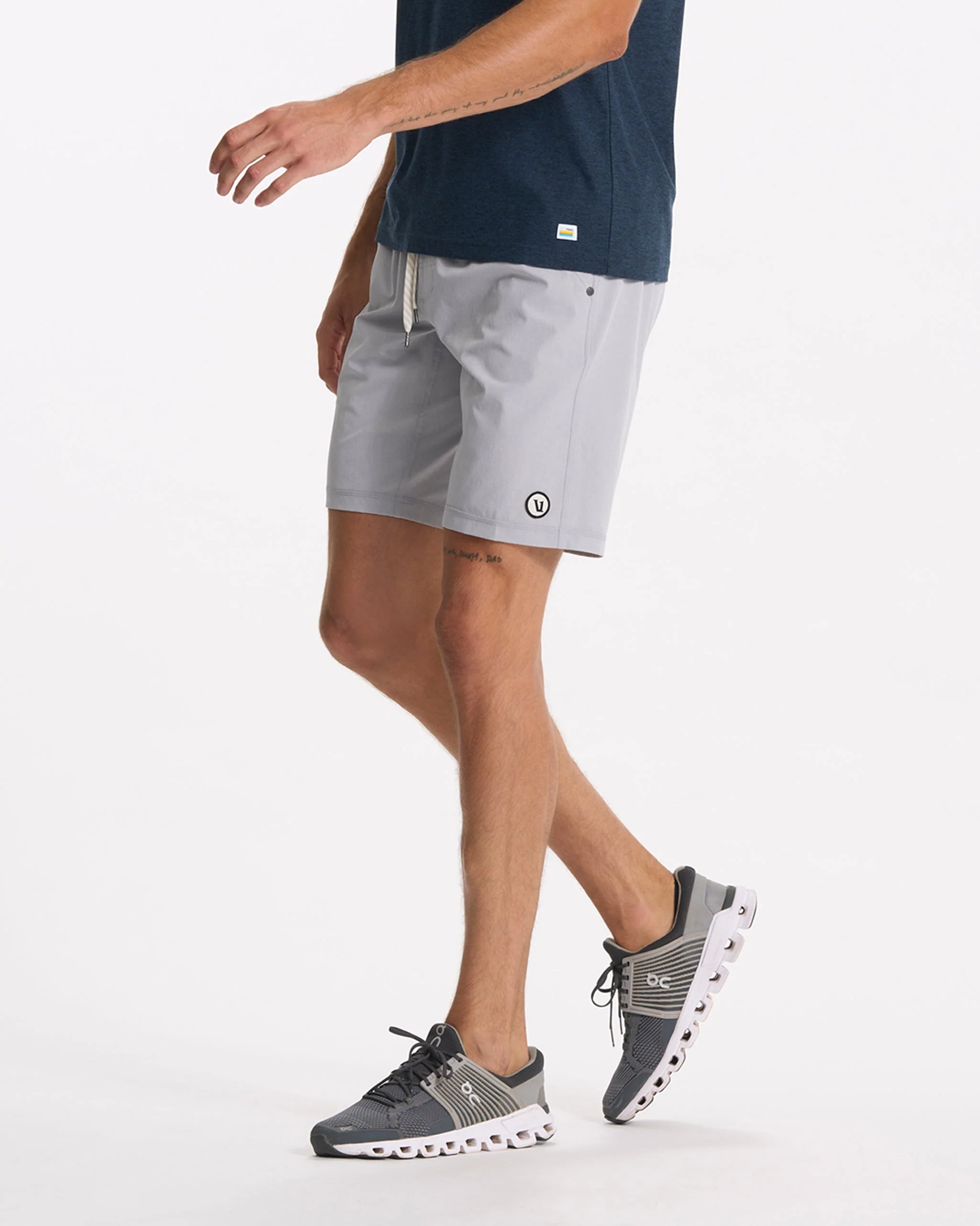 Kore Short Lined 9" | Platinum Linen Texture