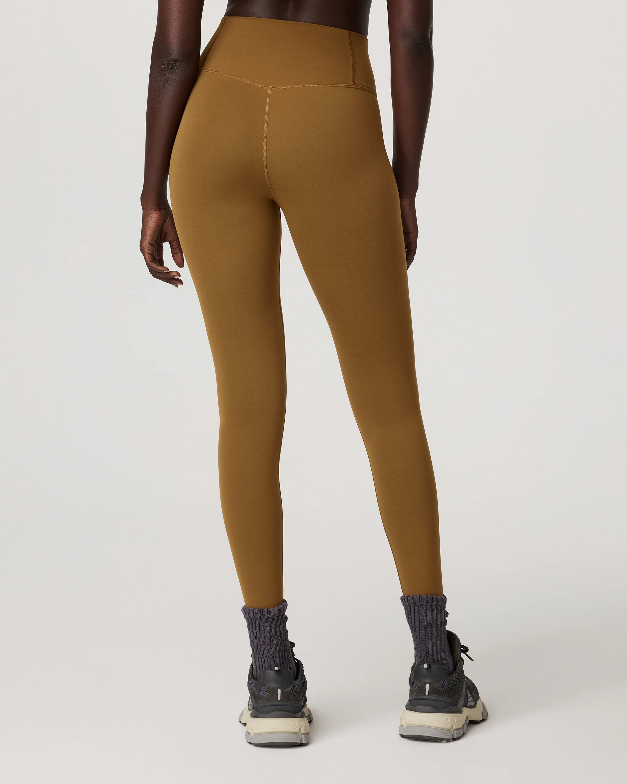 1893-vuori-allthefeelstm-legging-rum-3.webp Vuori AllTheFeels™ Legging | Rum
