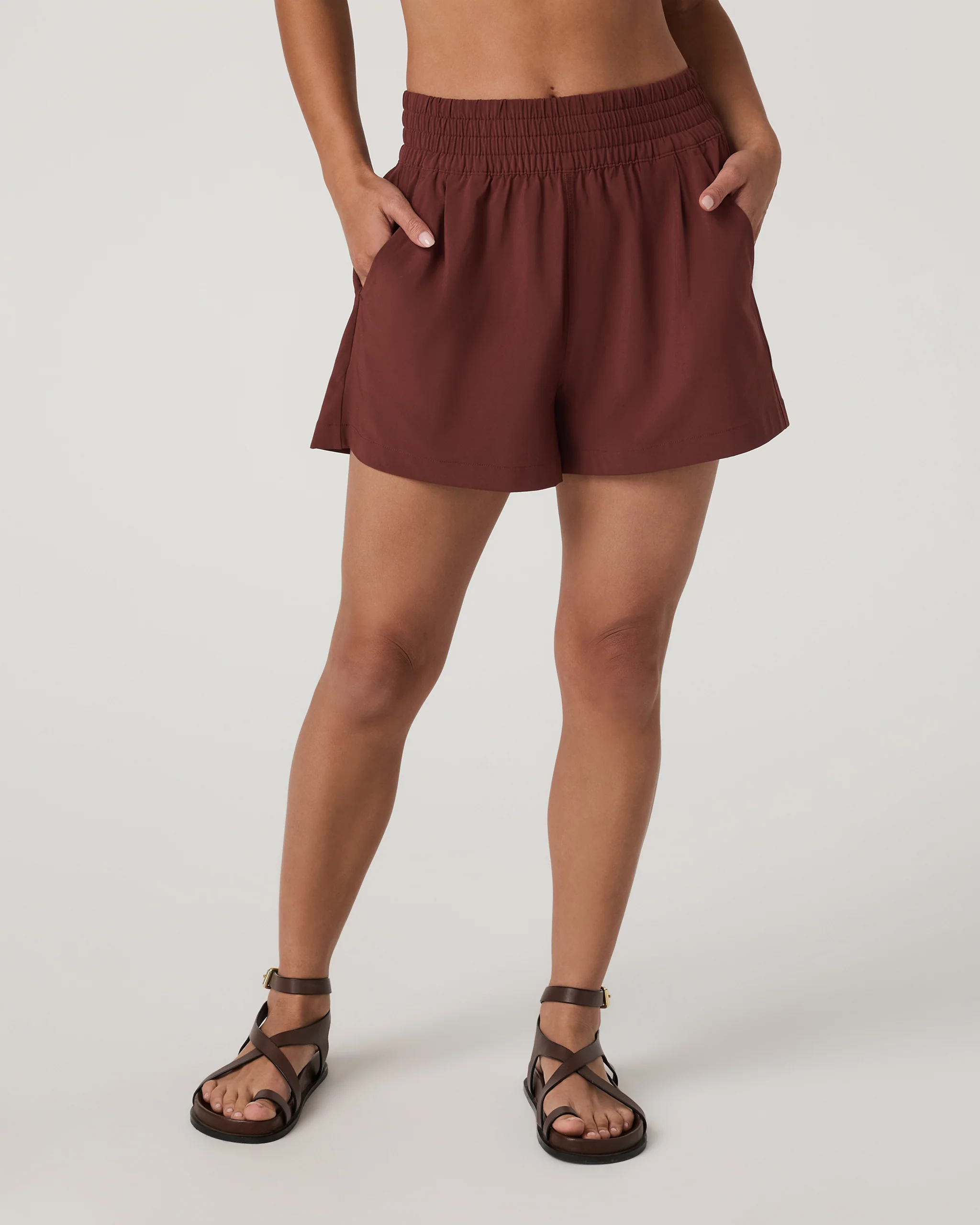 19004-villa-short-burnt-sienna-1.webp Villa Short | Burnt Sienna