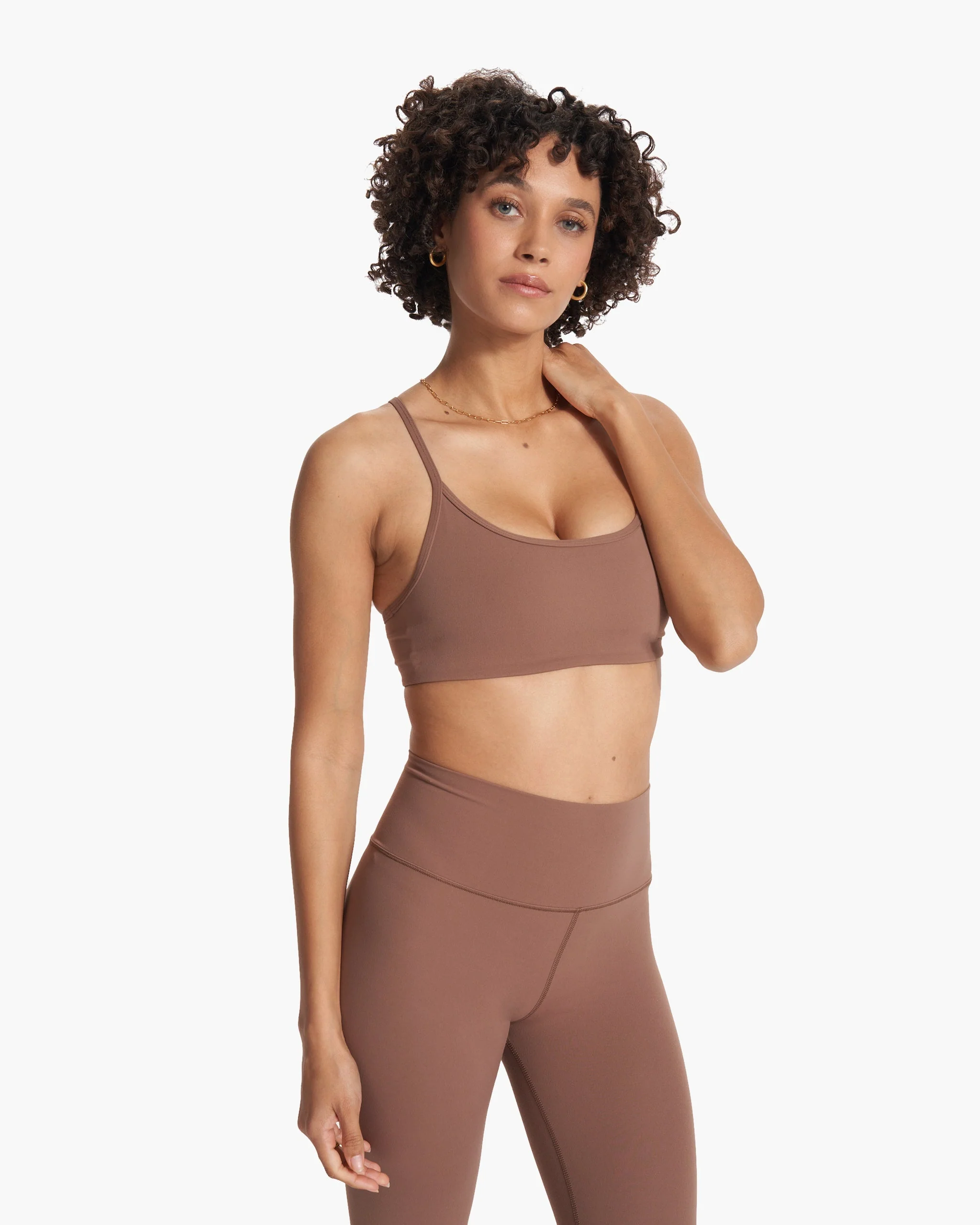 1989-vuori-allthefeelstm-bra-almond-1.webp Vuori AllTheFeels™ Bra | Almond