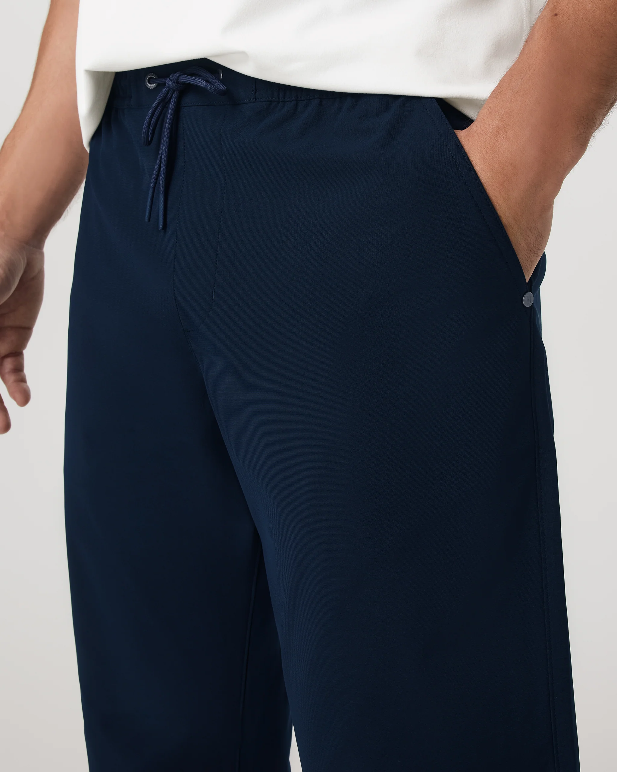 20165-vuori-metatm-elastic-waist-pant-classic-fit-32-ink-2.webp Vuori Meta™ Elastic Waist Pant Classic Fit 32" | Ink