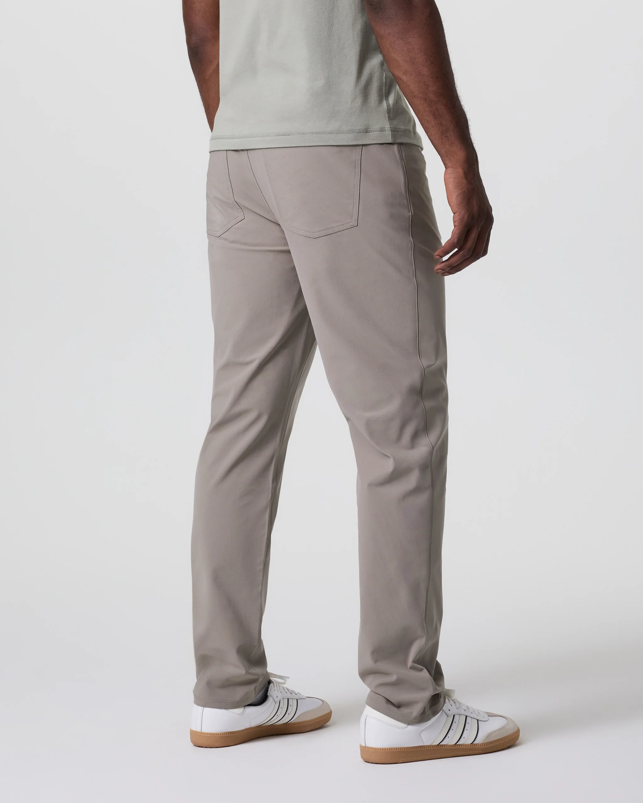 Vuori Meta™ Pant Classic Fit 32" | Mocha