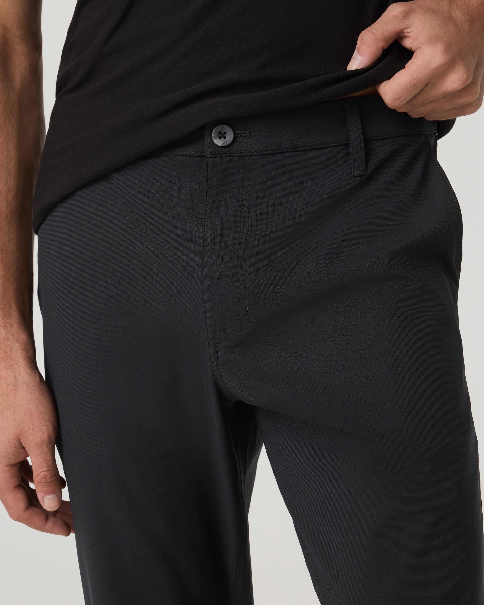 20495-vuori-metatm-trouser-classic-fit-30-black-2.jpg Vuori Meta™ Trouser Classic Fit 30" | Black
