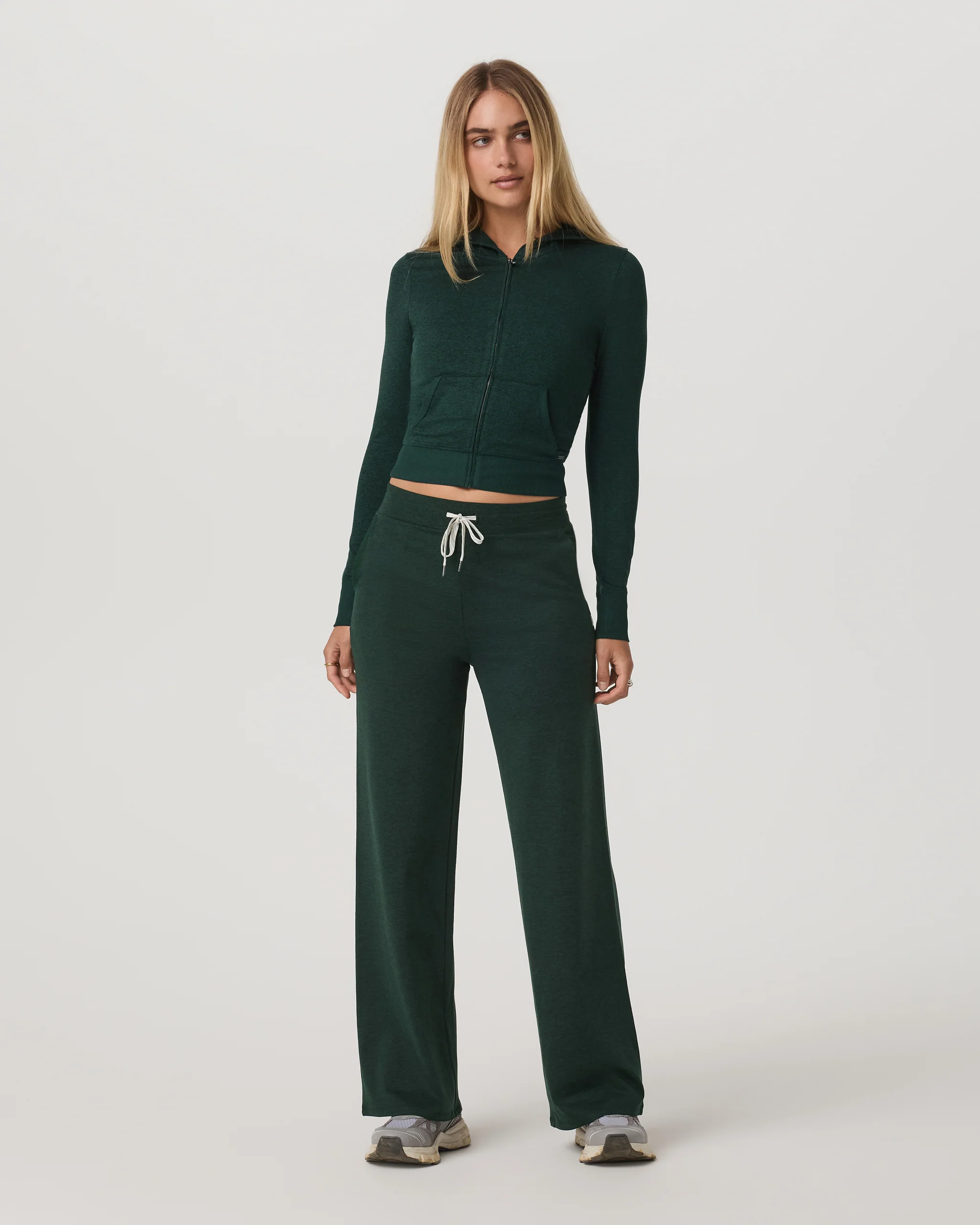 Halo Essential Wideleg Pant - Long | Evergreen Heather