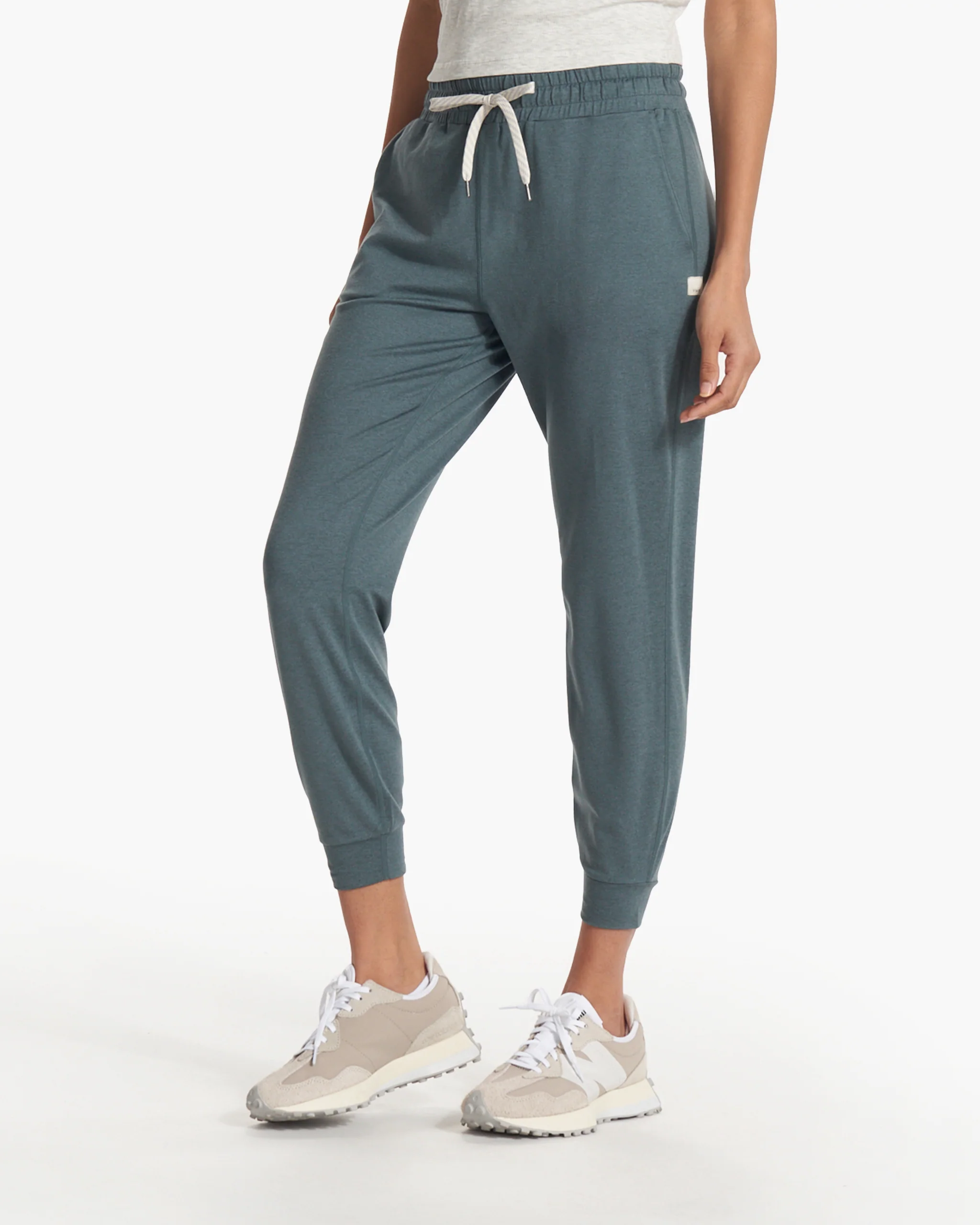 210-performance-jogger-lake-heather-1.webp Performance Jogger | Lake Heather