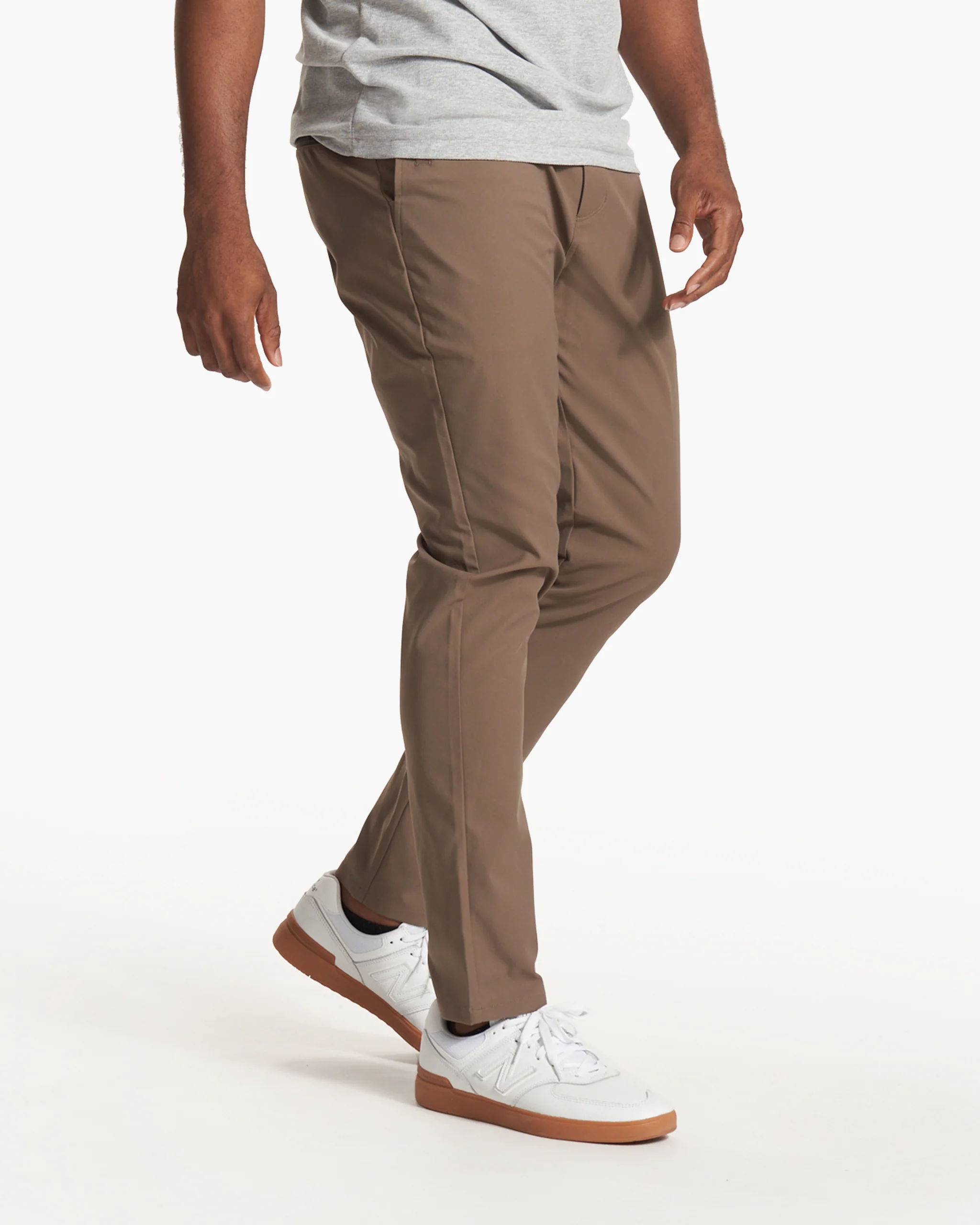 Cascade Tech Chino Pant Athletic Slim Fit 30" | Greige