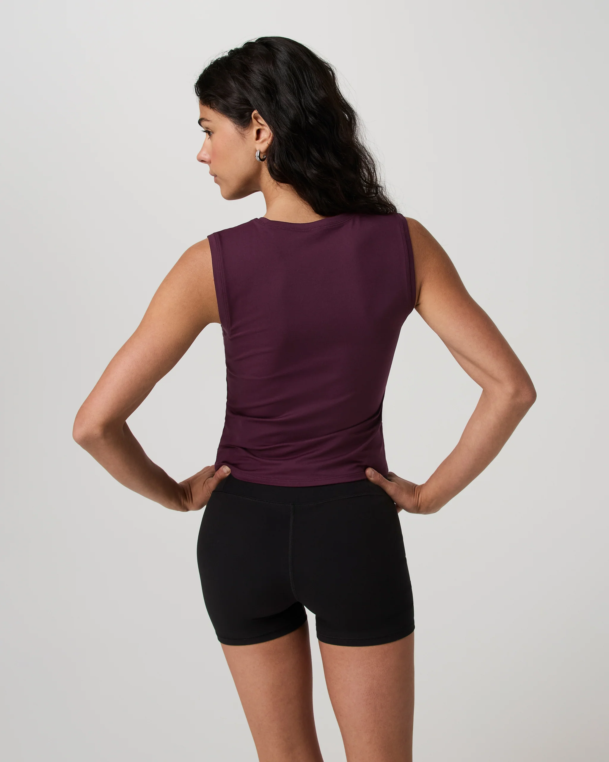 Halo Essential Scoop Tank | Cerise