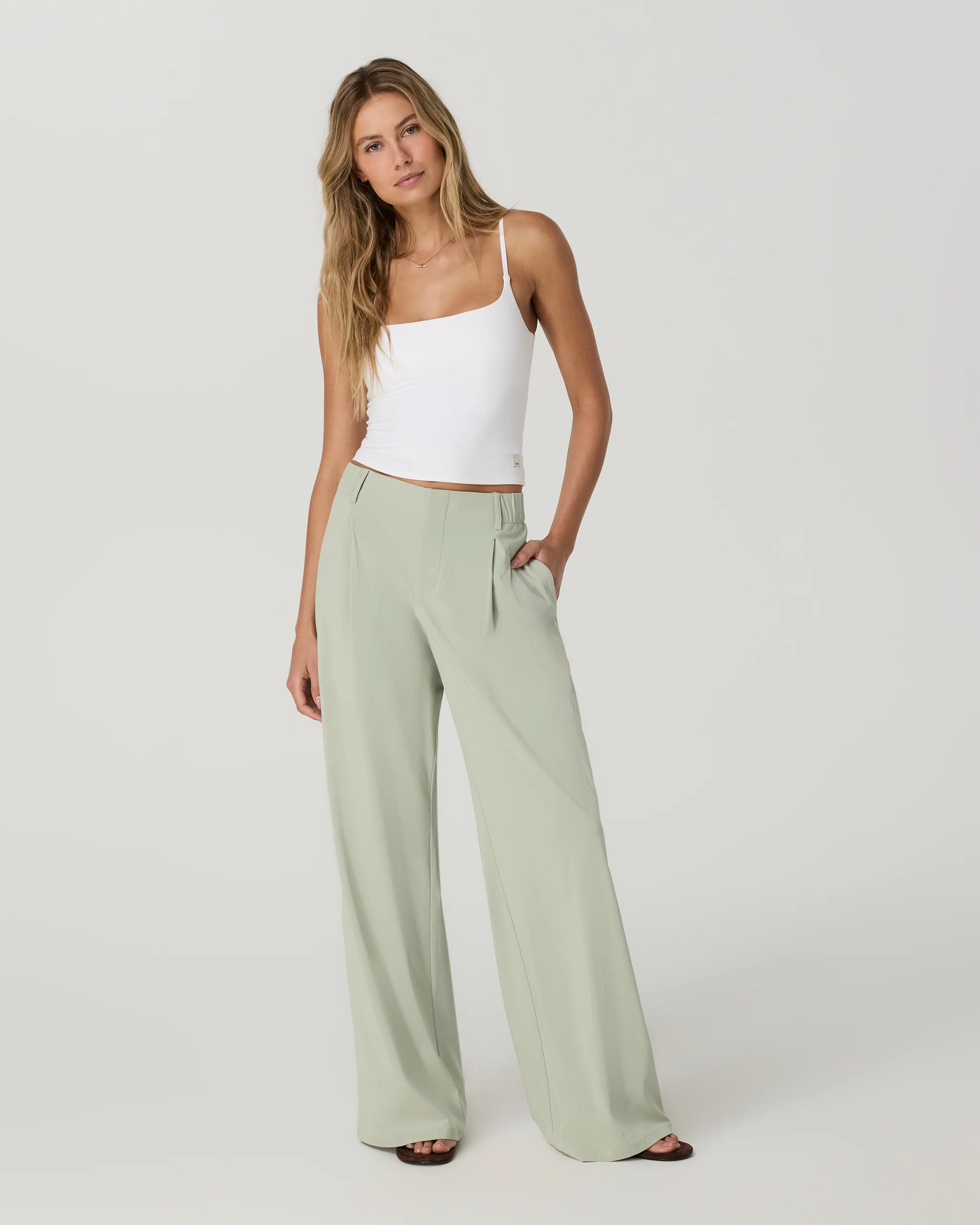 21599-villa-wideleg-trouser-sweet-pea-4.webp Villa Wideleg Trouser | Sweet Pea