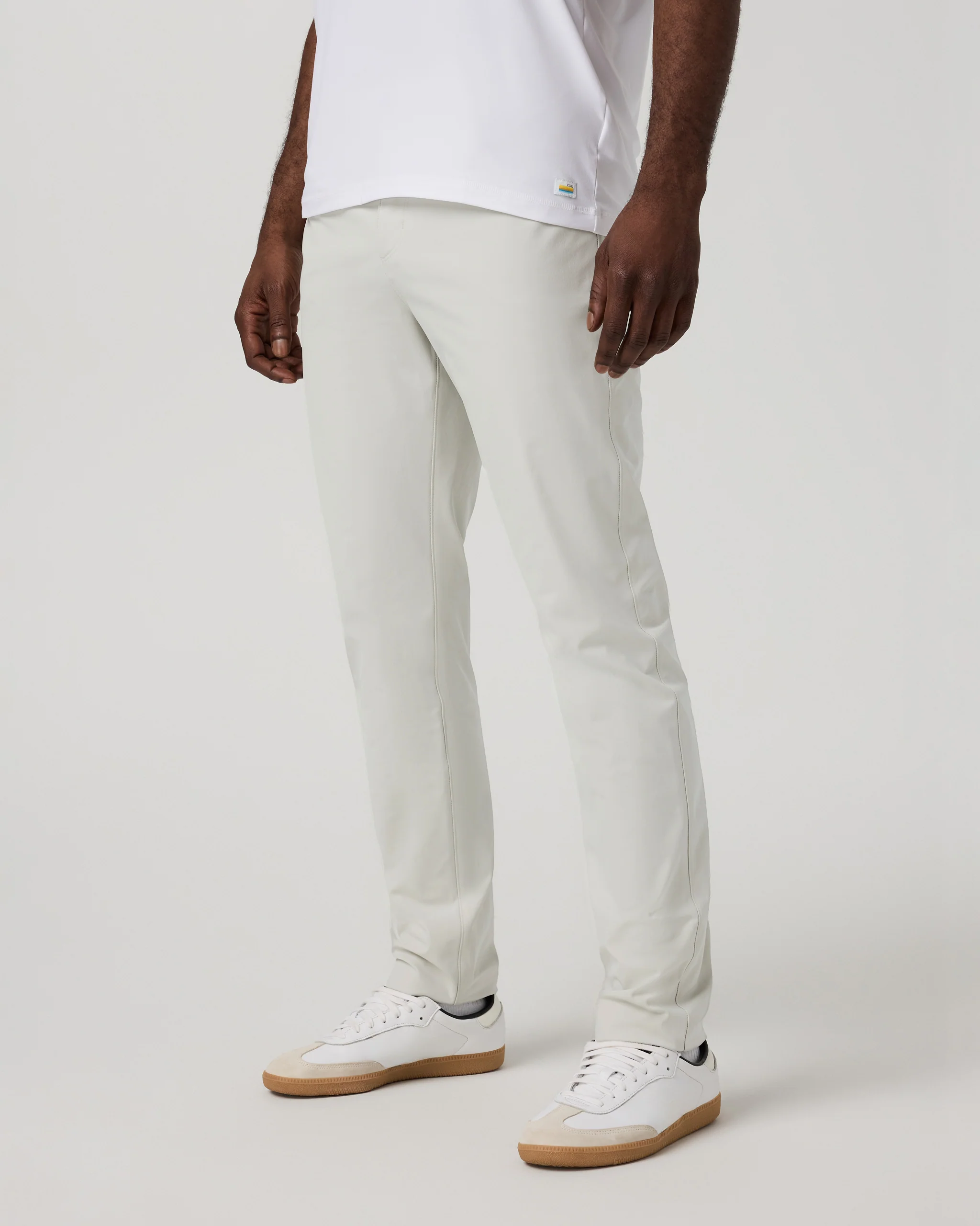 21649-vuori-metatm-pant-athletic-slim-fit-32-winter-grey-5.webp Vuori Meta™ Pant Athletic Slim Fit 32" | Winter Grey