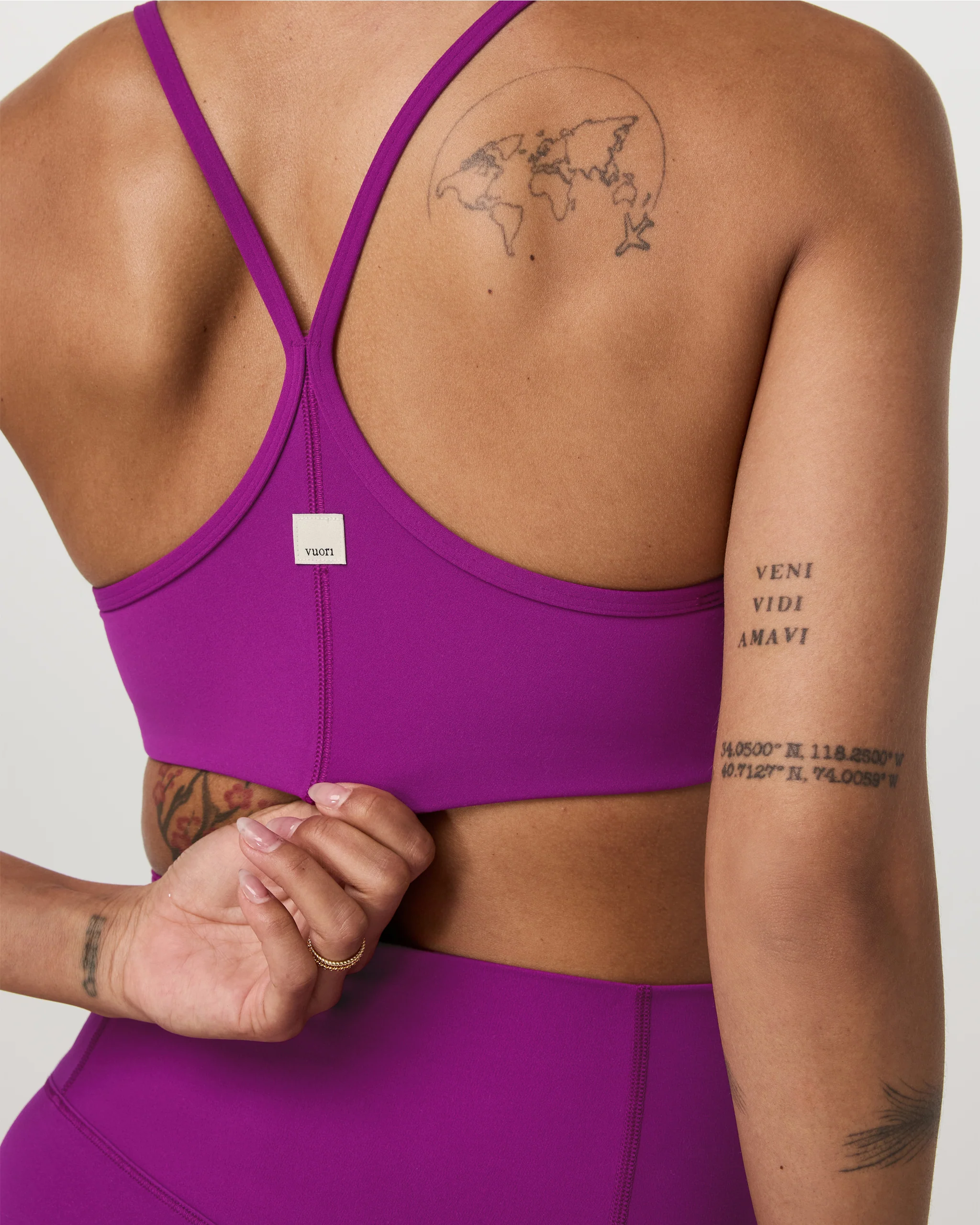 Vuori AllTheFeels™ Bra | Magenta
