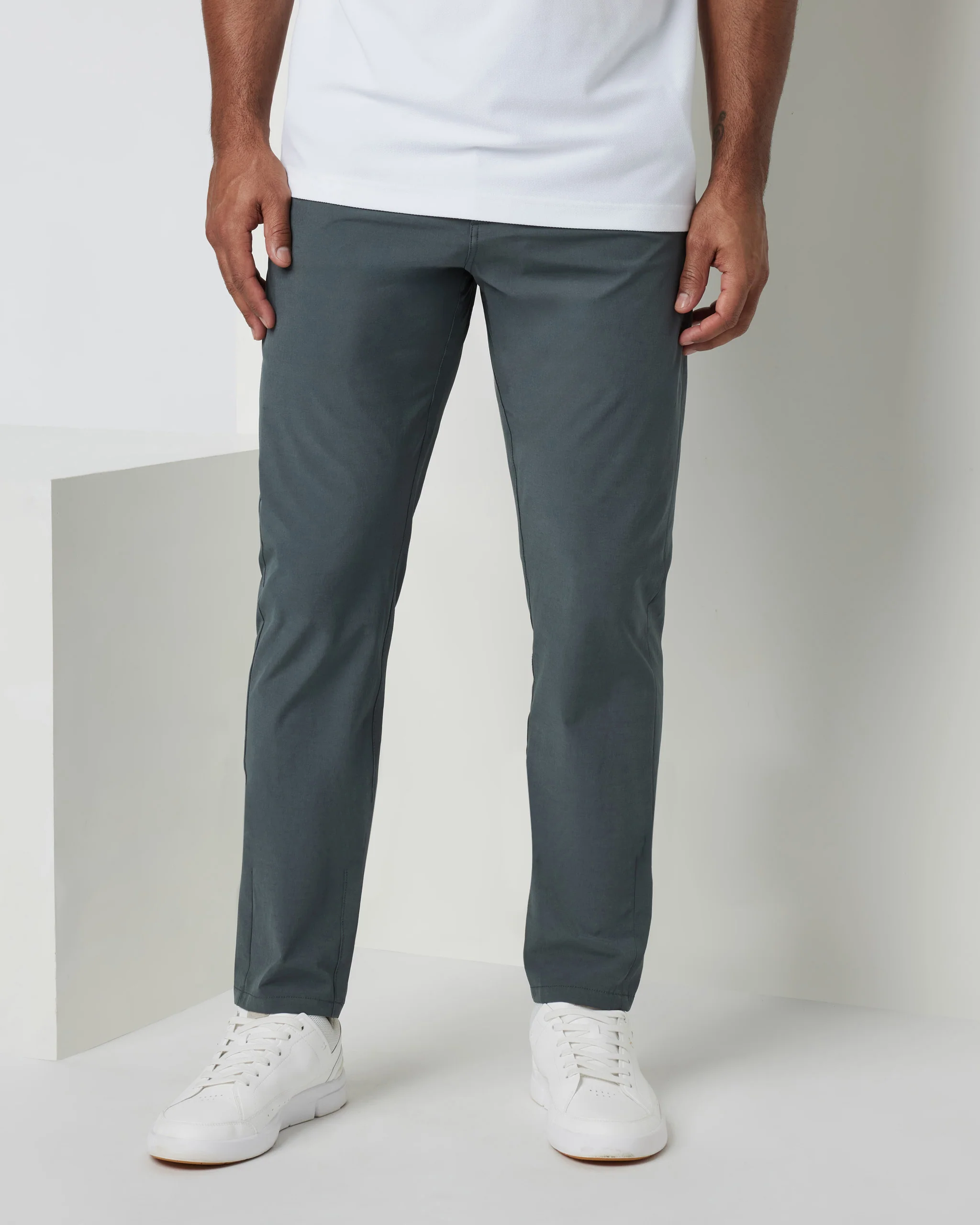 Aim Pant 30" | Smoked Beryl