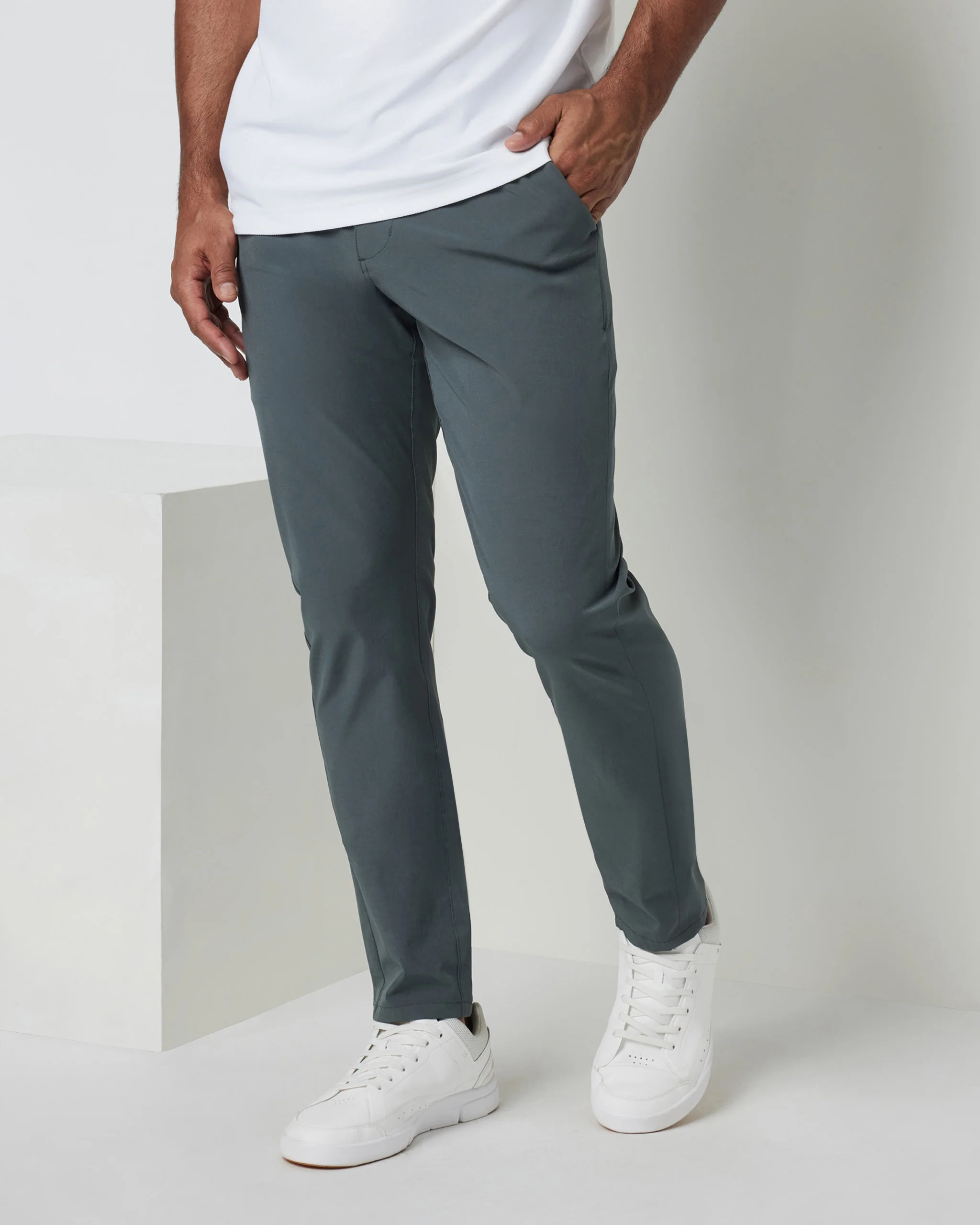 Aim Pant | Smoked Beryl