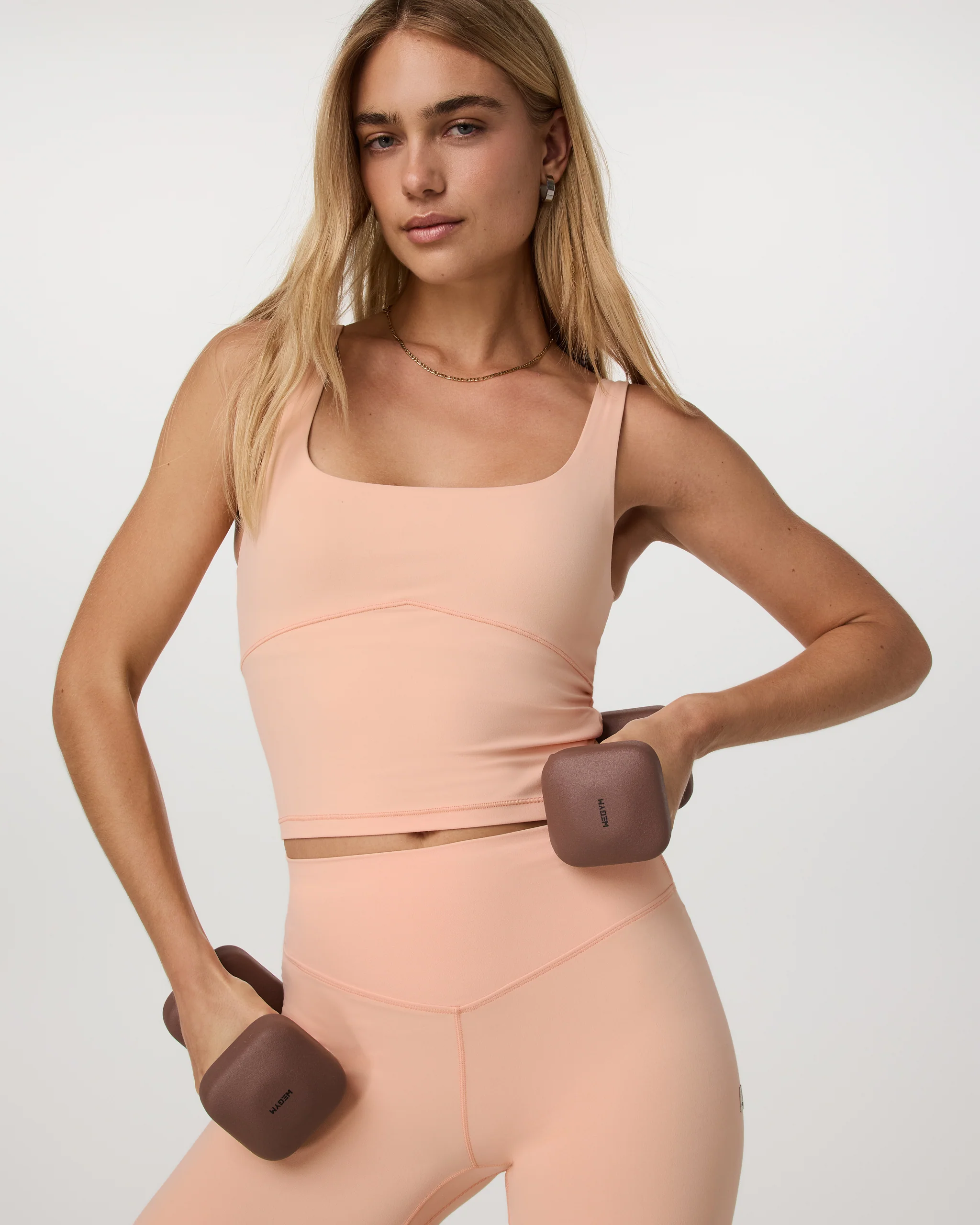 2253-vuori-alltheformtm-support-tank-bright-peach-1.webp Vuori AllTheForm™ Support Tank | Bright Peach